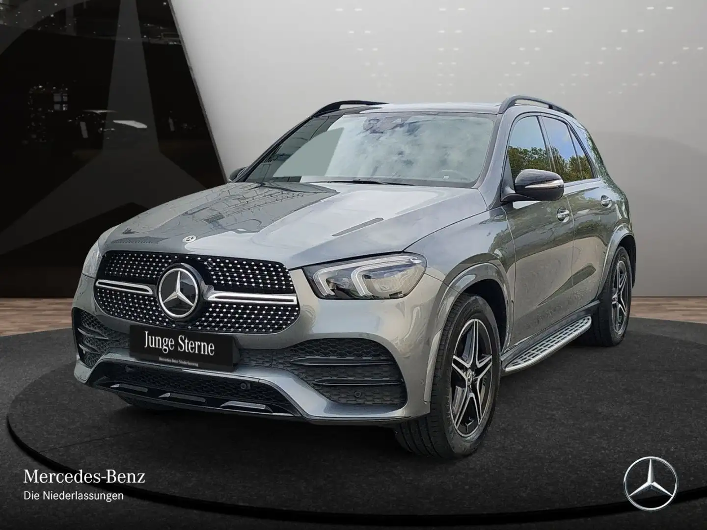 Mercedes-Benz GLE 350 d 4M AMG+NIGHT+PANO+AHK+MULTIBEAM+FAHRASS Grau - 2