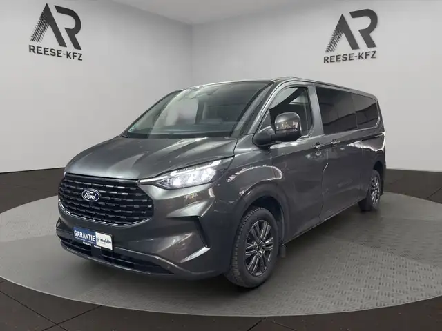 Ford Tourneo Custom Bus 320 L2 Tourneo Titanium FWD