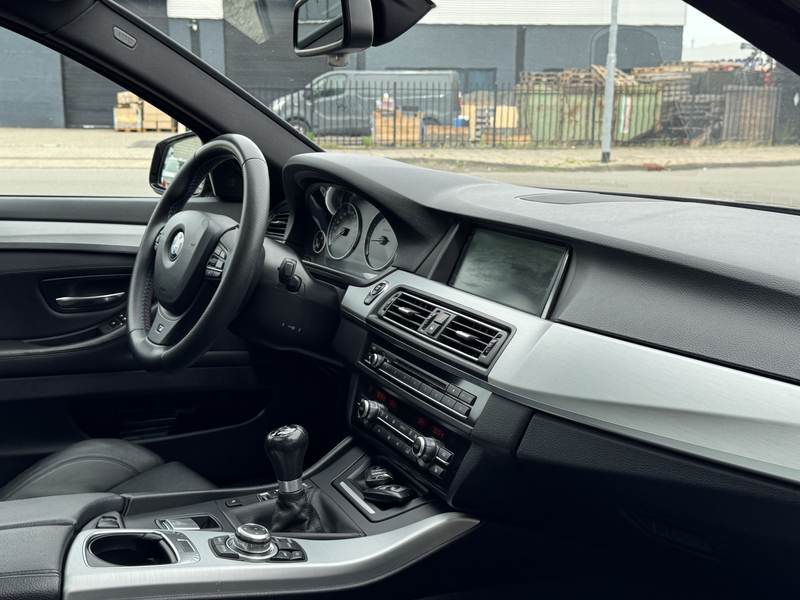 BMW 528 5-serie 528i 245pk M-Sportpakket Schuifdak Nl Auto — photo 11