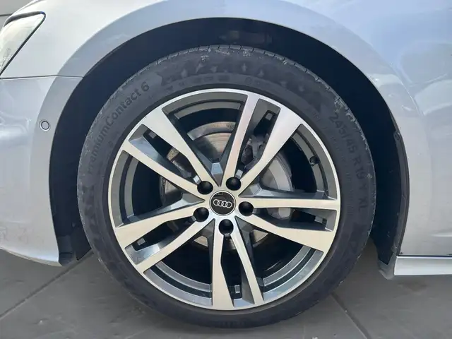 Audi A6 view 15