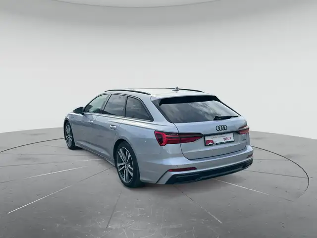 Audi A6 view 3