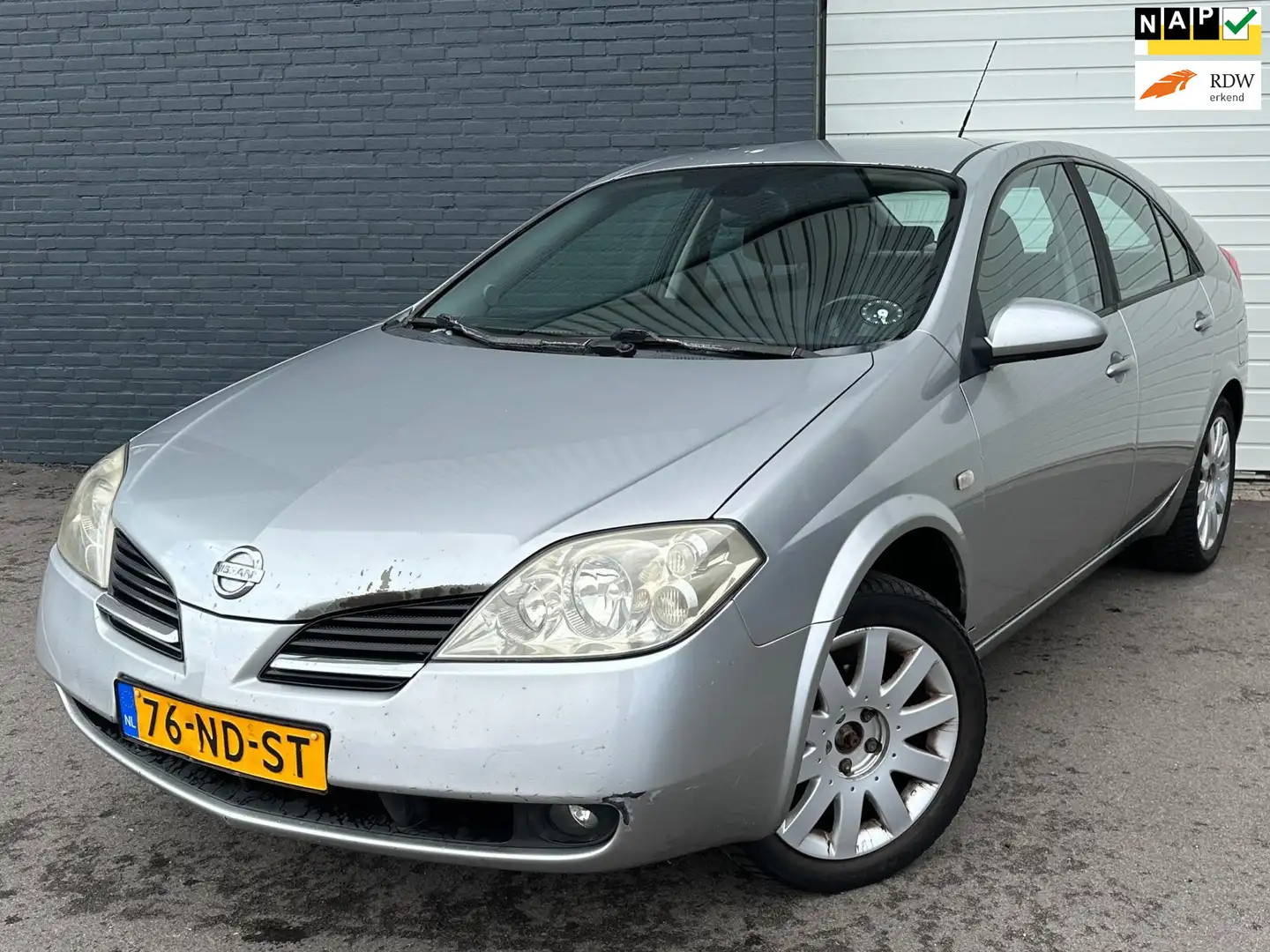 Nissan Primera 1.8 Acenta CLIMA/CAMERA/LMV/TREKHAAK/ORGNL Grijs - 1
