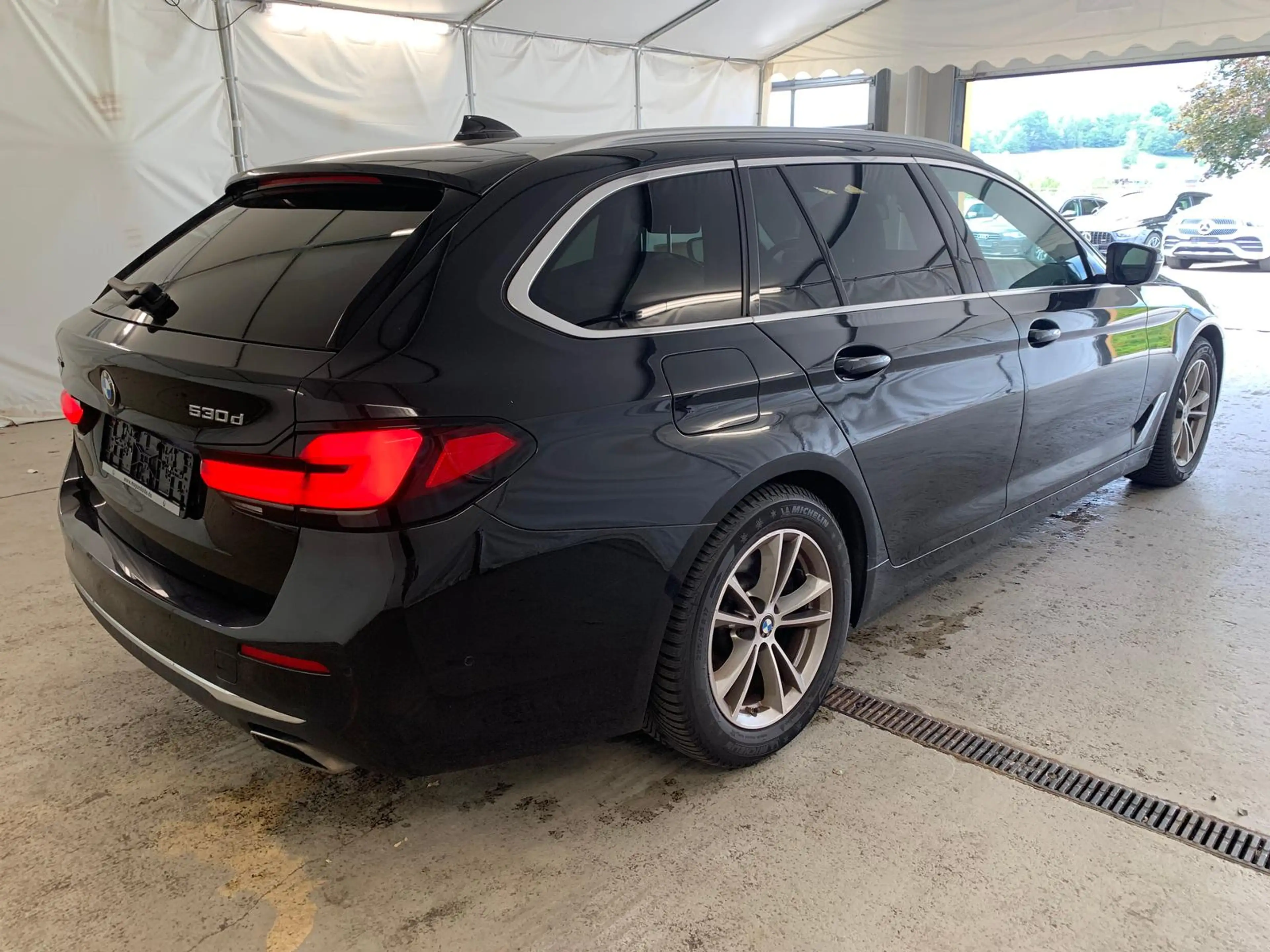 BMW 530 d xDr Luxury DRIVING-PROF/LASER/HUD/PANO/KAM — photo 6