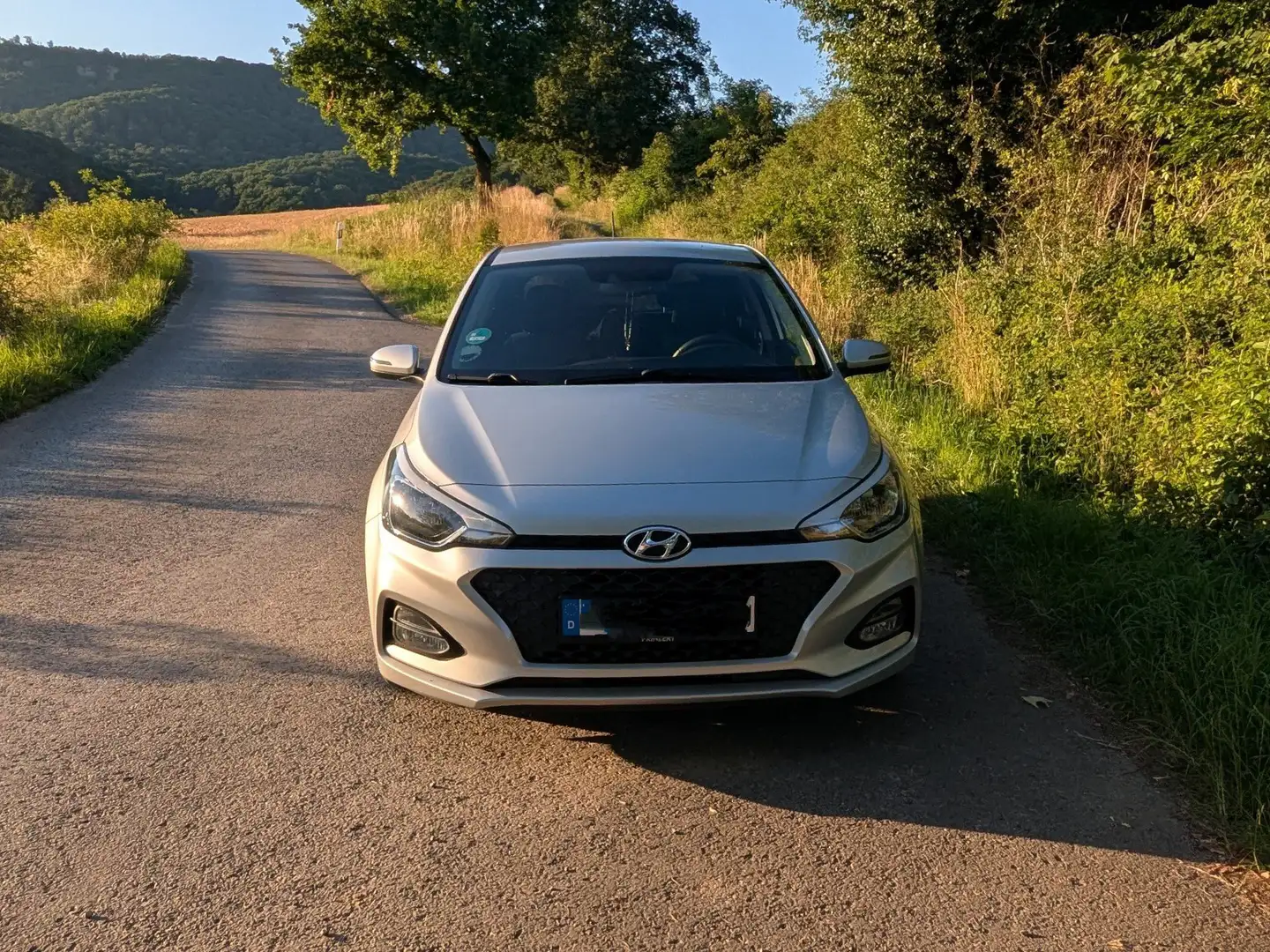 Hyundai i20 i20 Active 1.2 Grau - 1