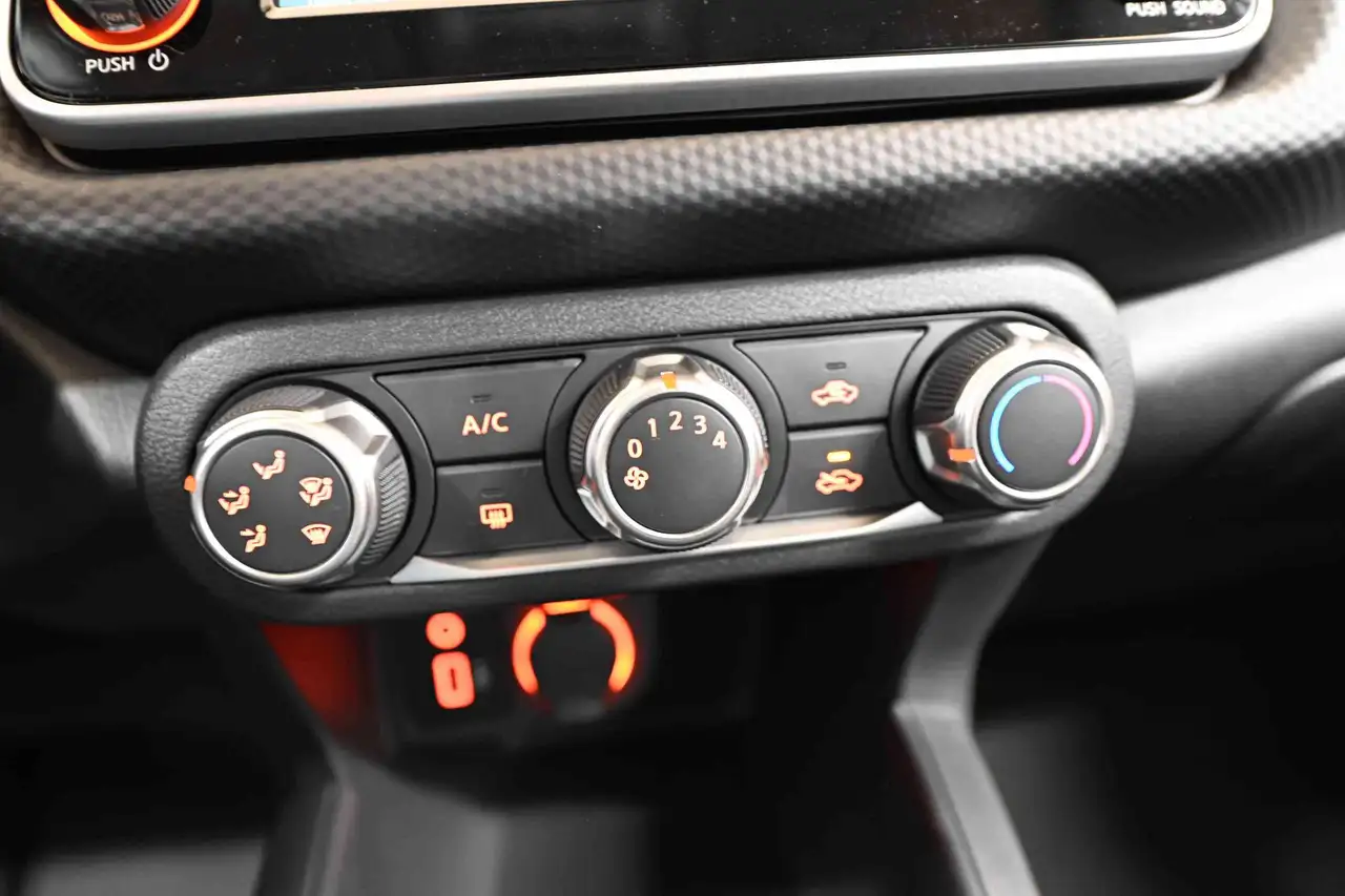 Nissan Kicks снимка Nissan Kicks