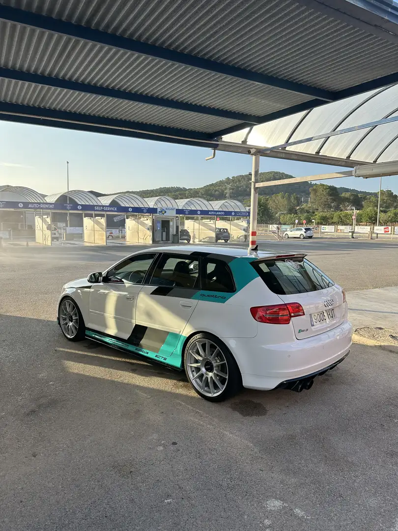 Audi RS3 Sportback 2.5 TFSI quattro S-Tronic - 2