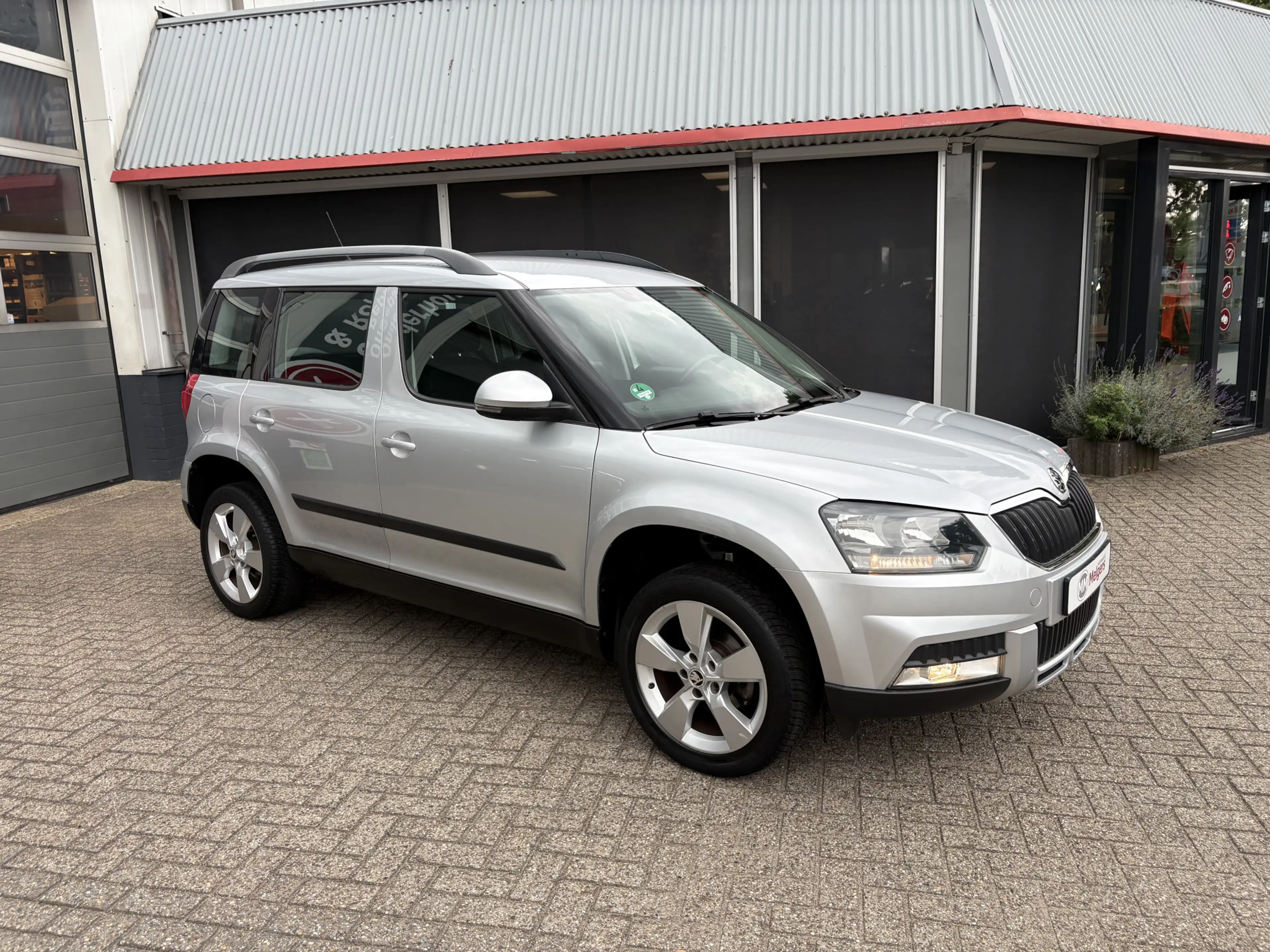 Skoda Yeti 1.2 TSI Ambition — photo 2