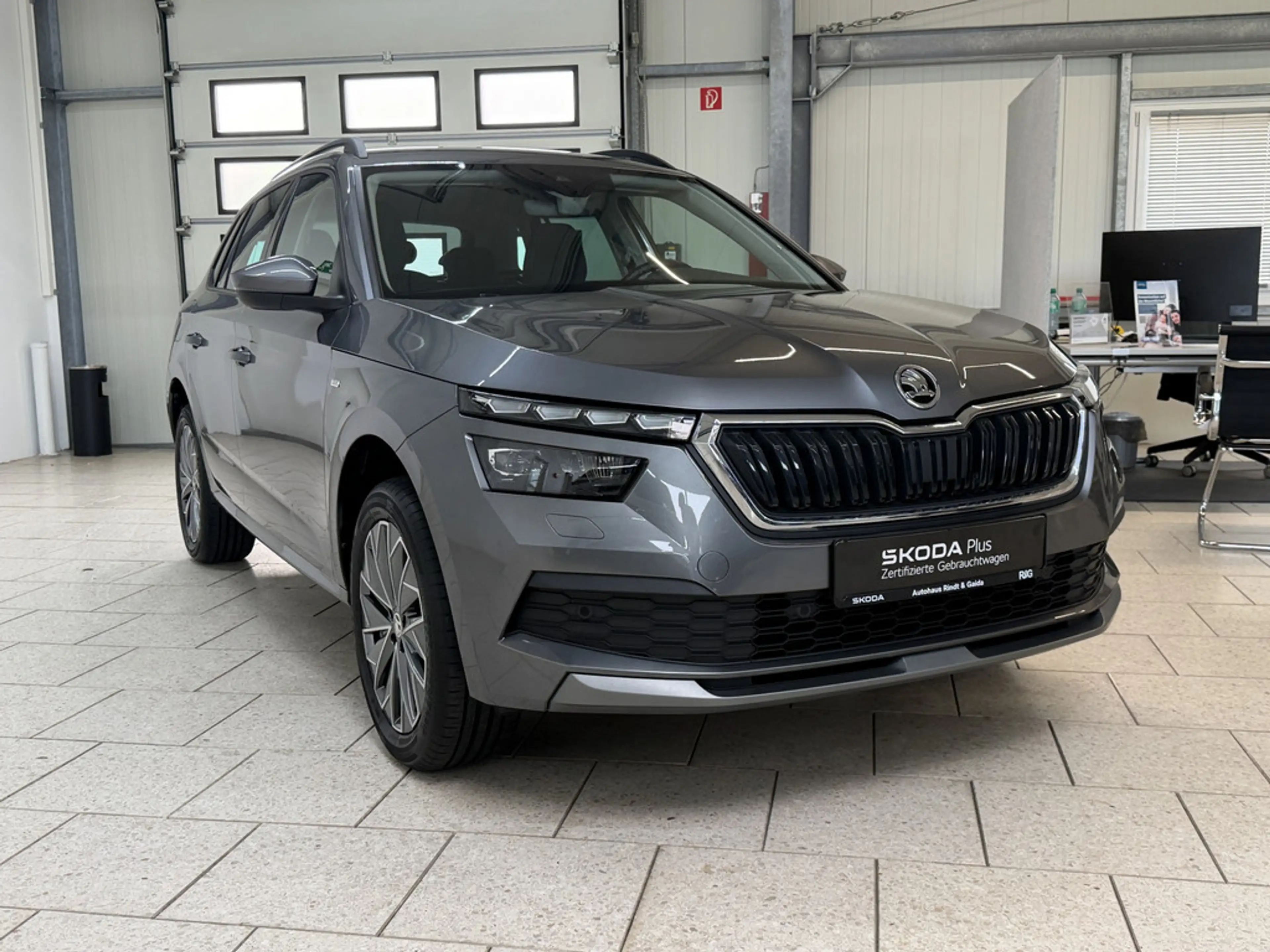Skoda Kamiq 1.0 TSI Tour DSG KLIMA PDC SHZ NAVI — photo 3