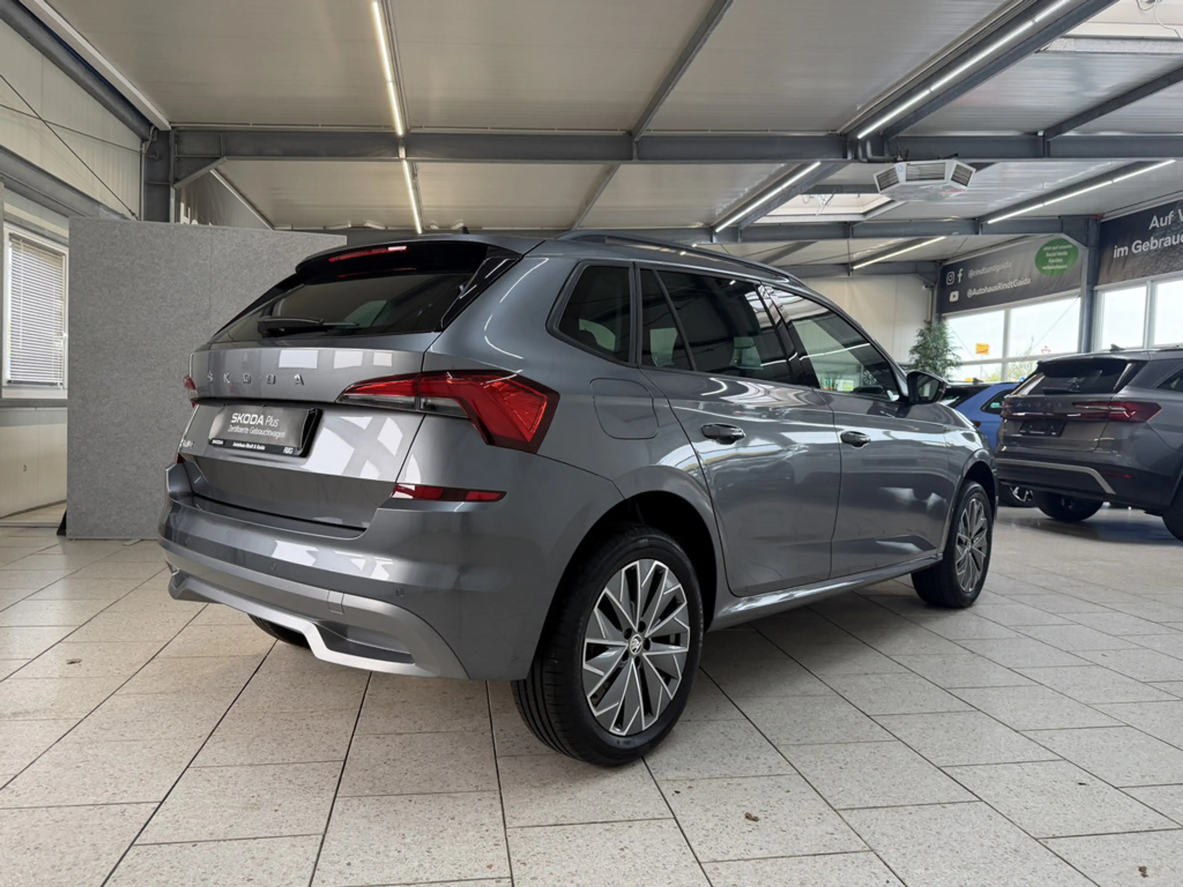 Skoda Kamiq 1.0 TSI Tour DSG KLIMA PDC SHZ NAVI — photo 8