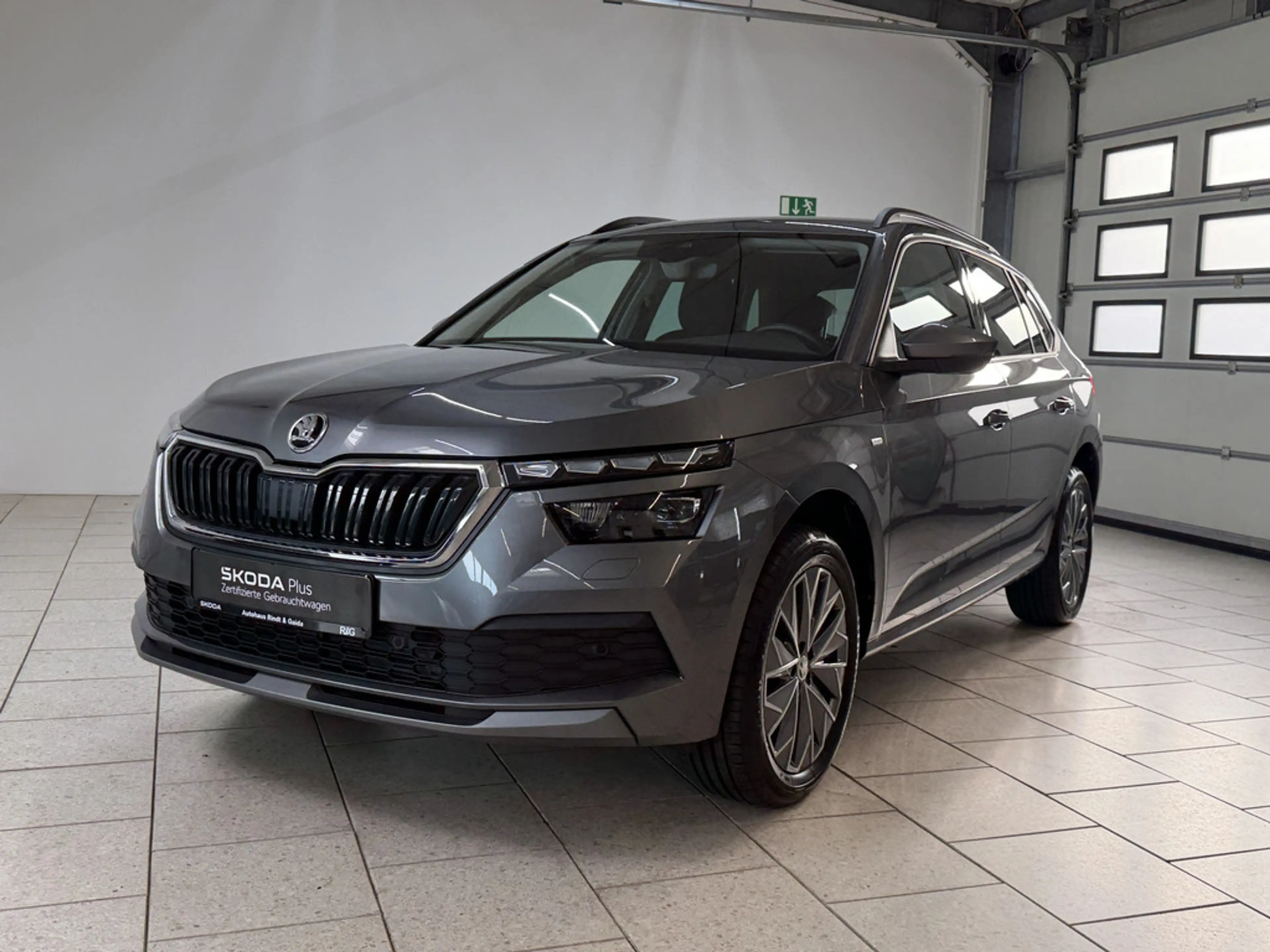 Skoda Kamiq 1.0 TSI Tour DSG KLIMA PDC SHZ NAVI — photo 2