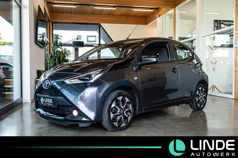 TOYOTA Aygo