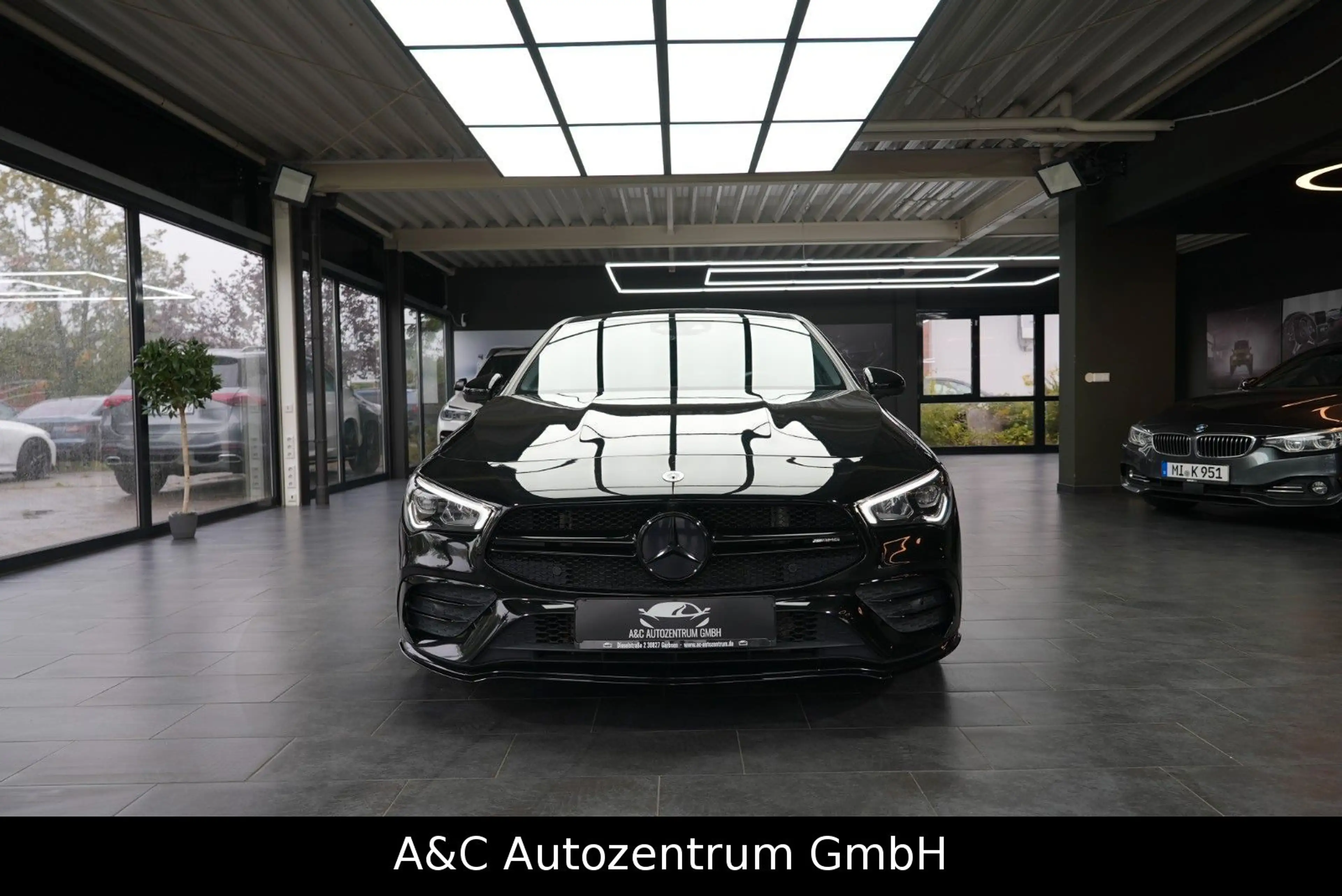 Mercedes-Benz CLA 35 AMG 4-Matic — photo 9