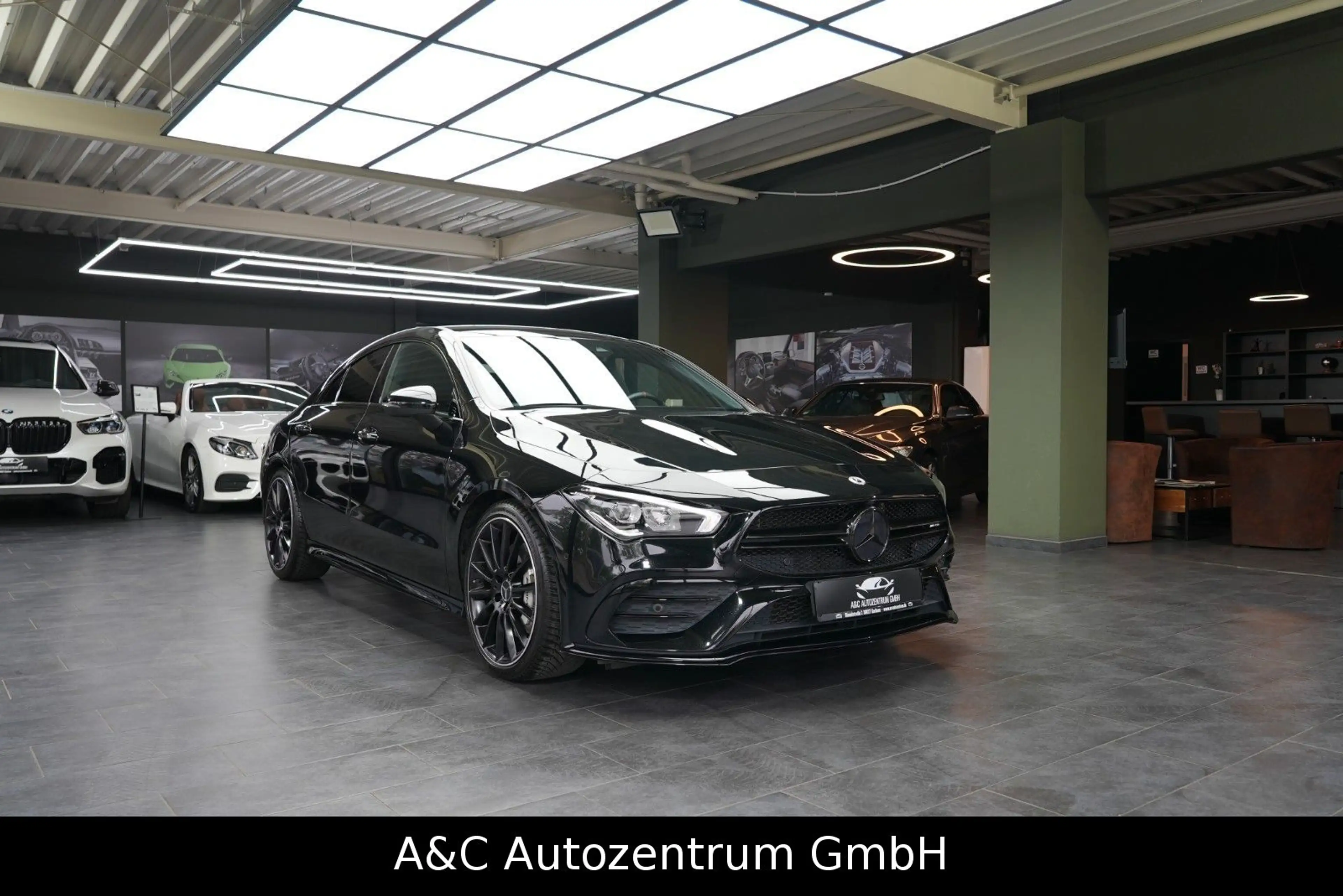 Mercedes-Benz CLA 35 AMG 4-Matic — photo 8