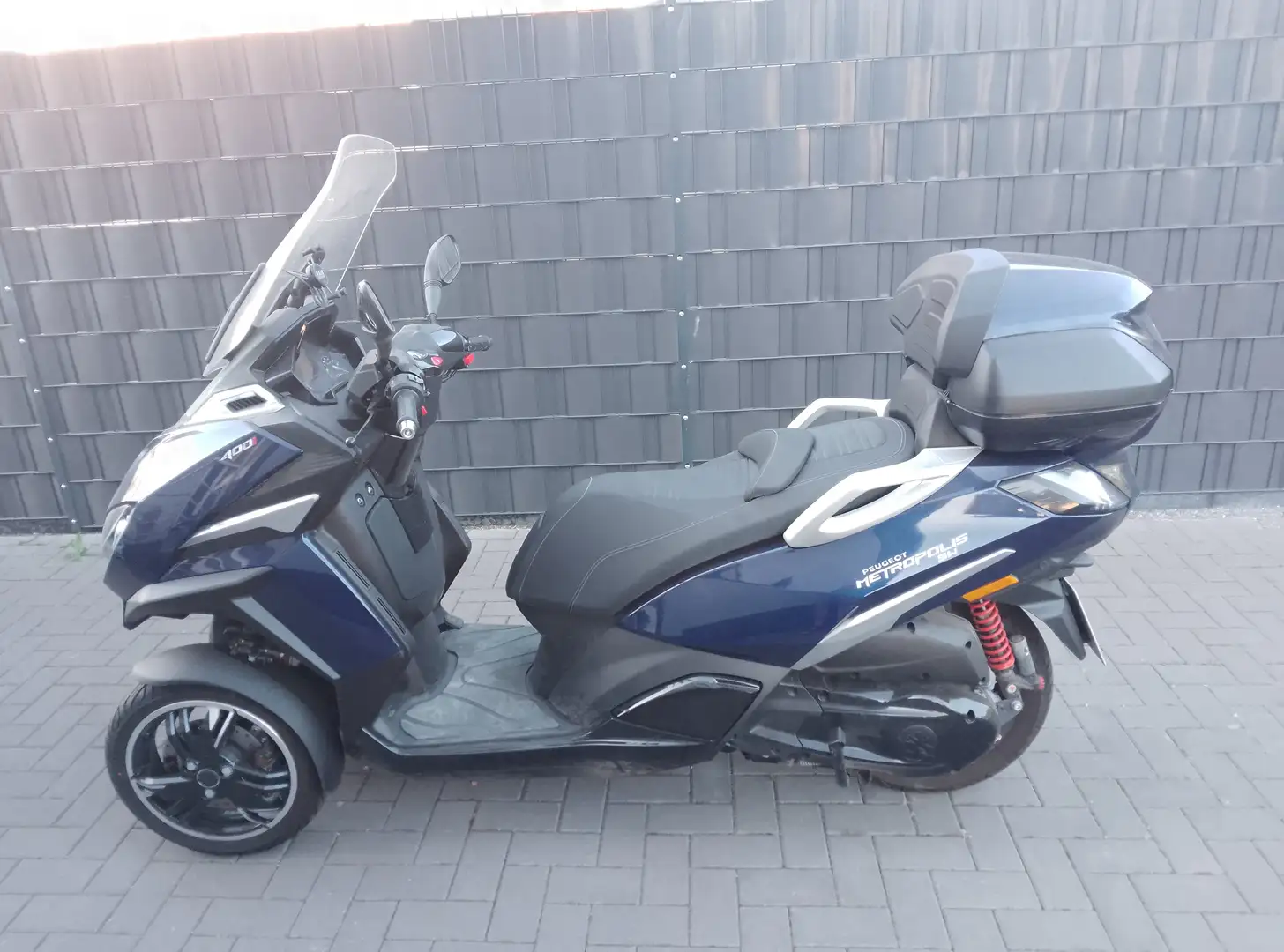Peugeot Metropolis X1 Синій - 1