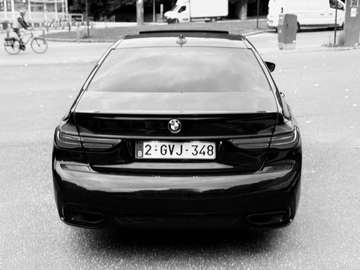 740eAS Plug-In Hybrid (240 kW)