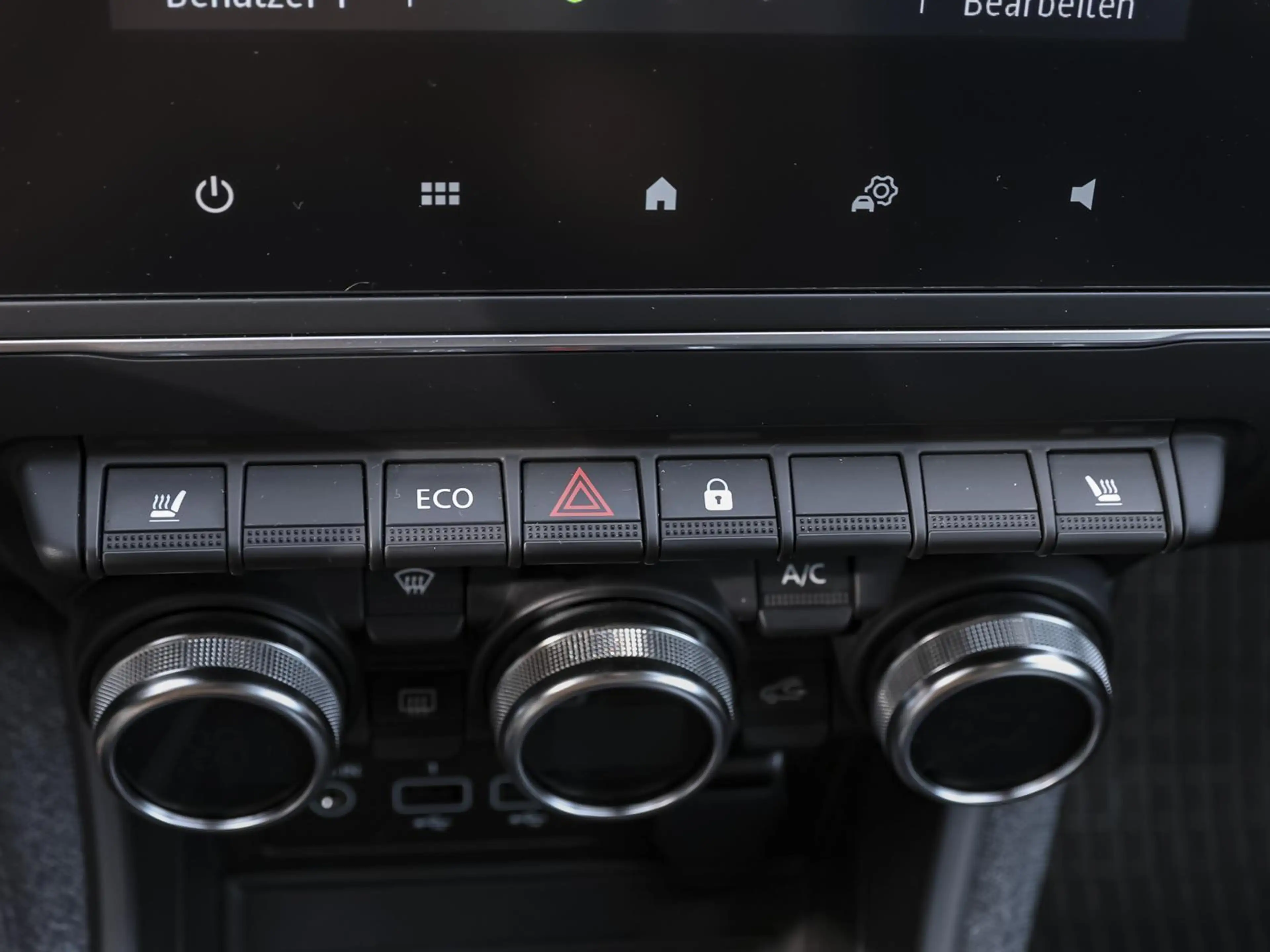 Renault ZOE E-Tech EV50 135 NAVI GJR PDC RFK SHZ LHZ — photo 11