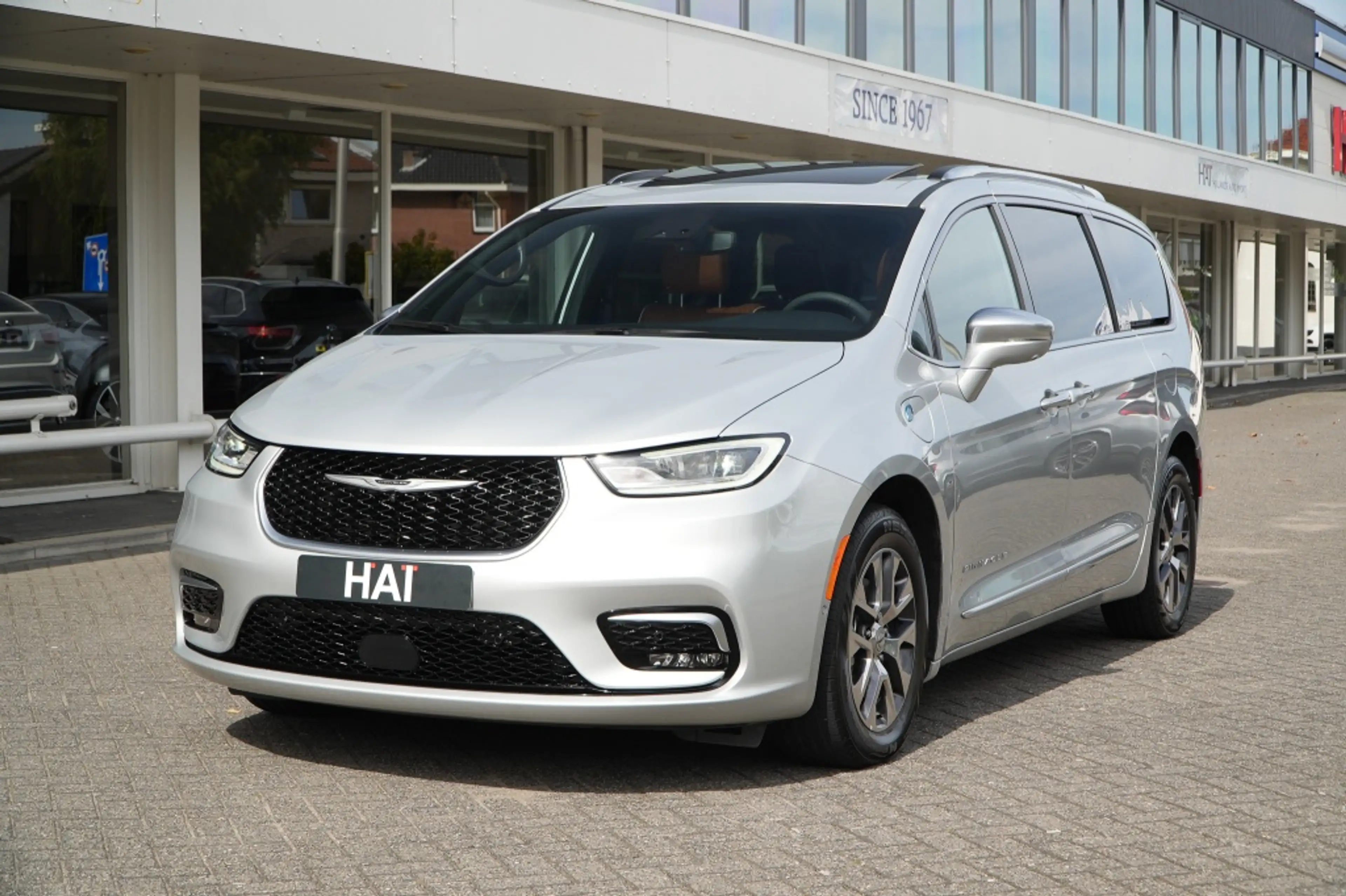 Chrysler Pacifica 3.6 V6 Hybrid I Pinnacle I Pano I ACC I 7 Persoons — photo 9
