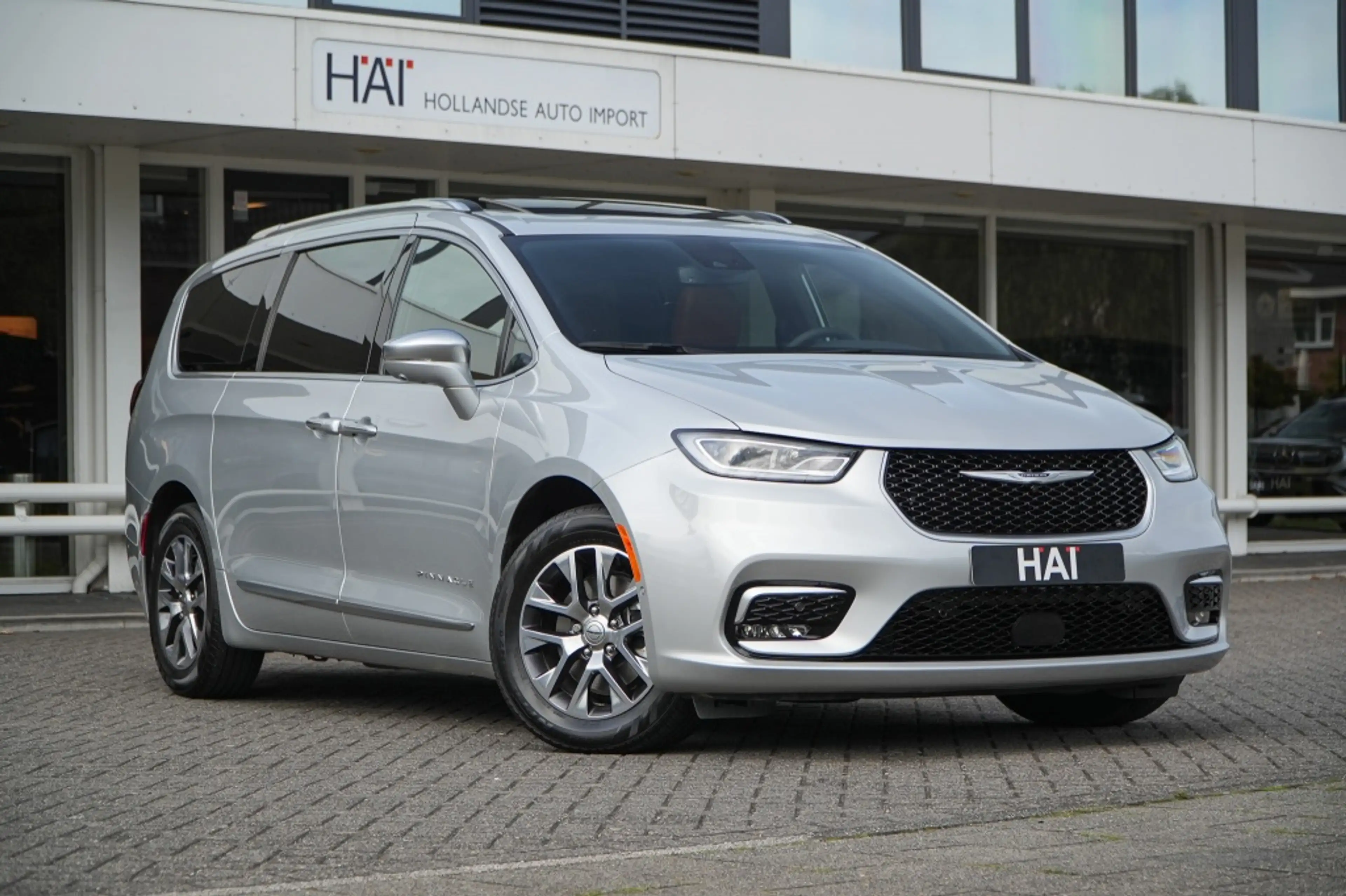 Chrysler Pacifica 3.6 V6 Hybrid I Pinnacle I Pano I ACC I 7 Persoons