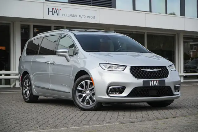 Chrysler Pacifica 3.6 V6 Hybrid I Pinnacle I Pano I ACC I 7 Persoons