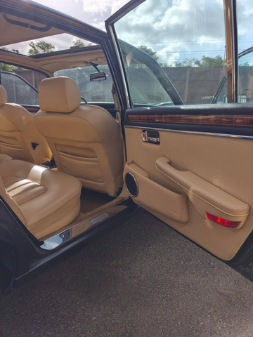 Daimler Double Six 1990