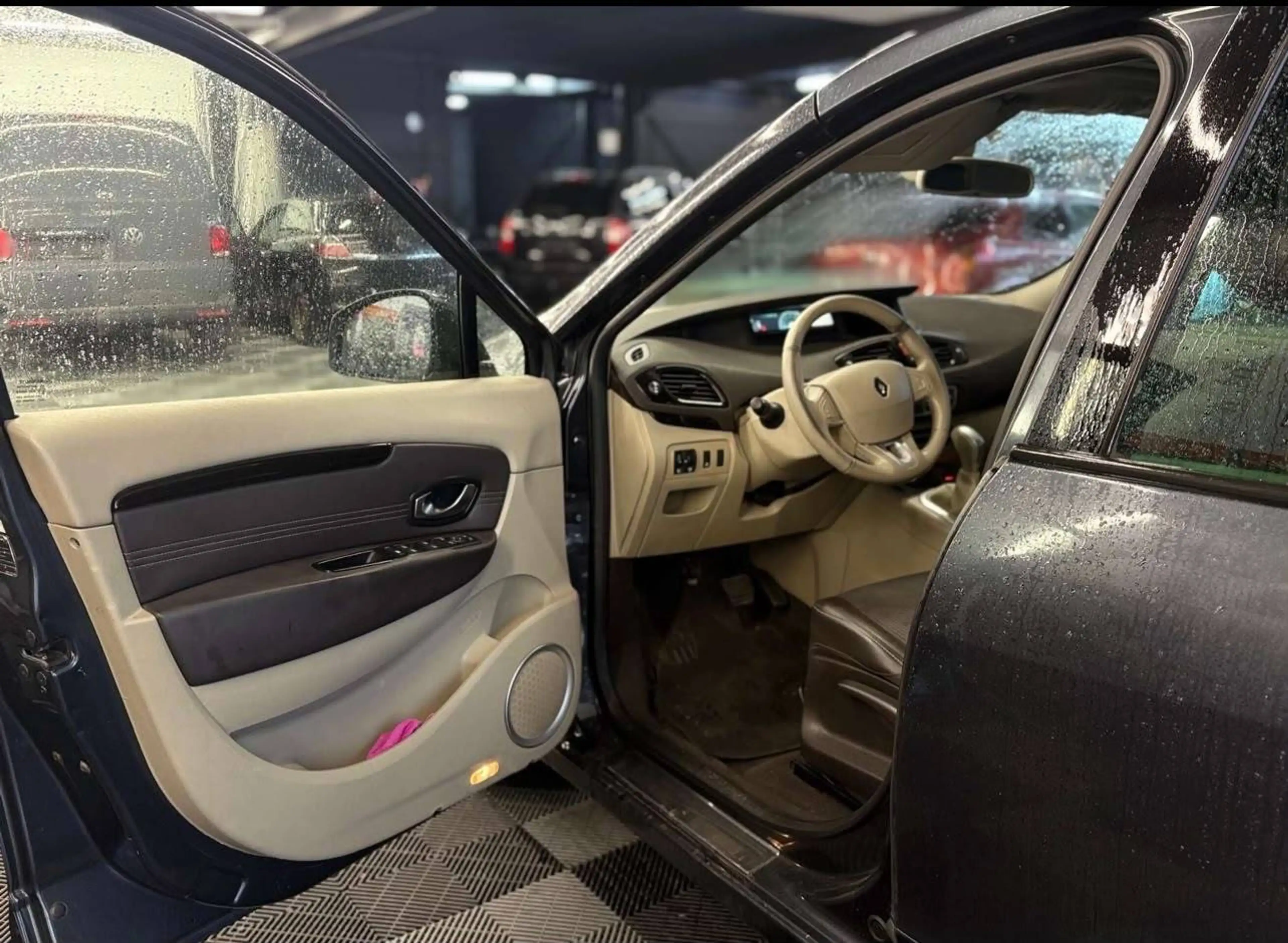 Renault Grand Scenic 1.5 dCi AUTOMATIQUE bj. 2011 5pl. Euro 5 Pano. Dak — photo 8