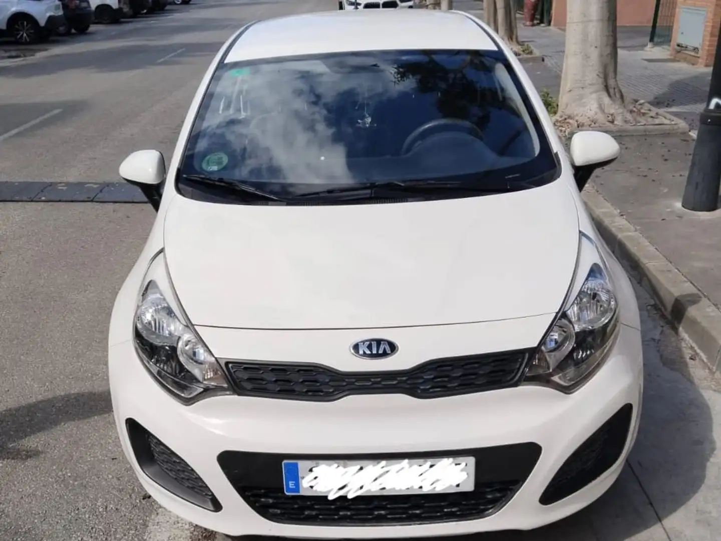 Kia Rio 1.2 concept Blanco - 1