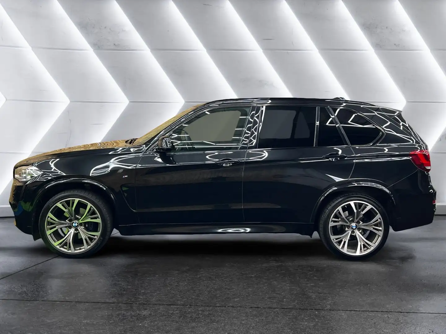 BMW X5 xDrive30d | F15 | M-Paket | M-Sitze Schwarz - 2