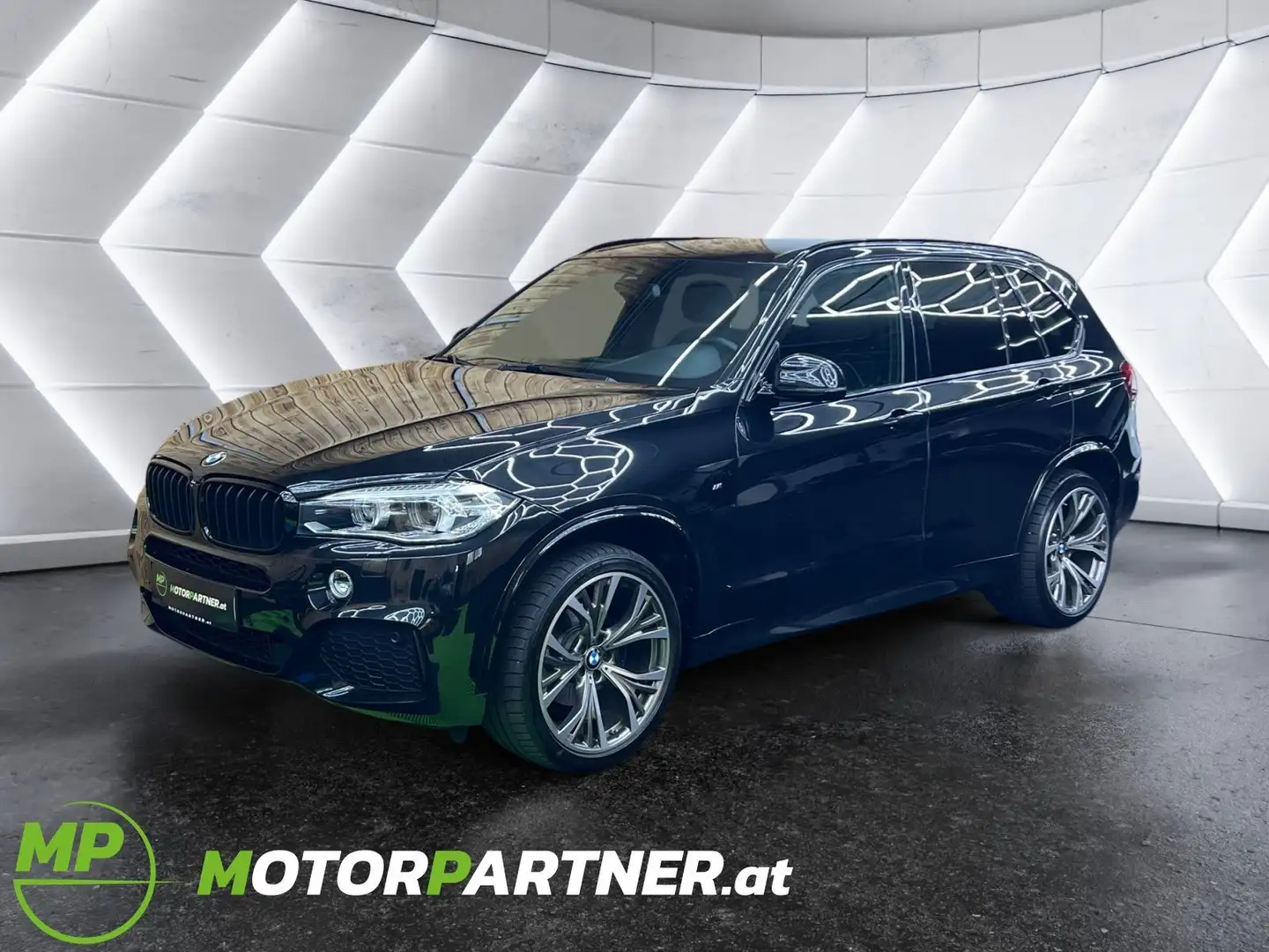 BMW X5 xDrive30d | F15 | M-Paket | M-Sitze Schwarz - 1