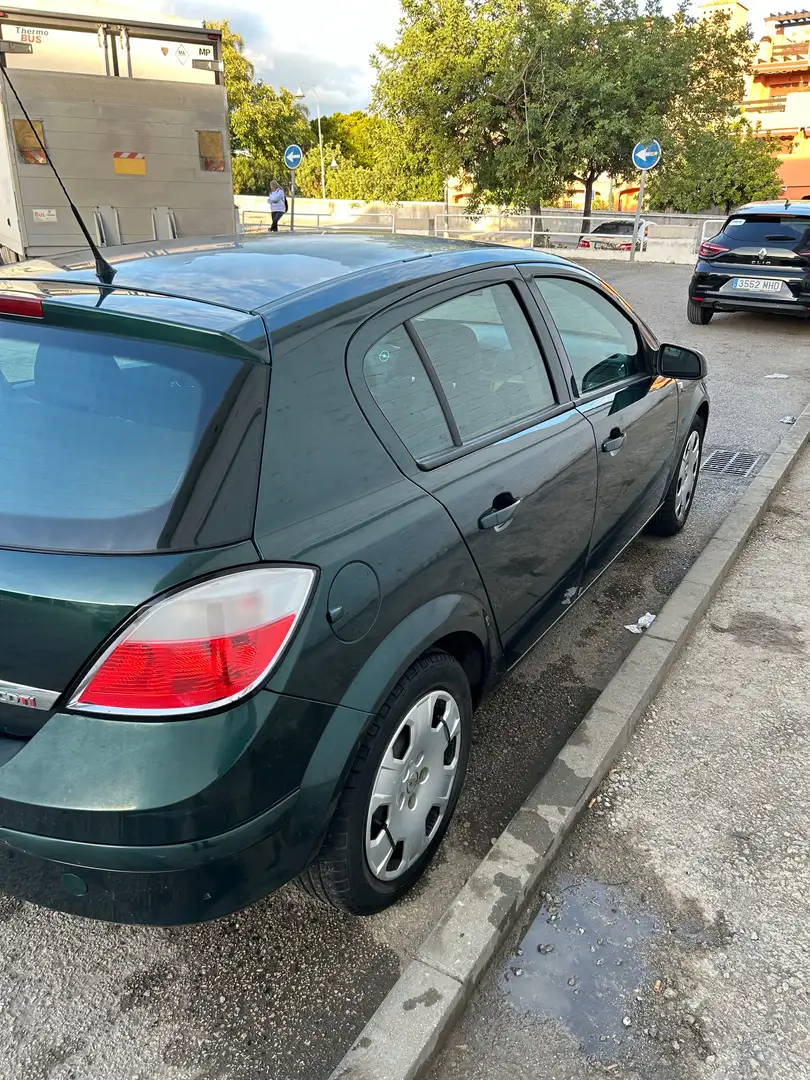 Opel Astra 1.7CDTi Enjoy 100 Verde - 2