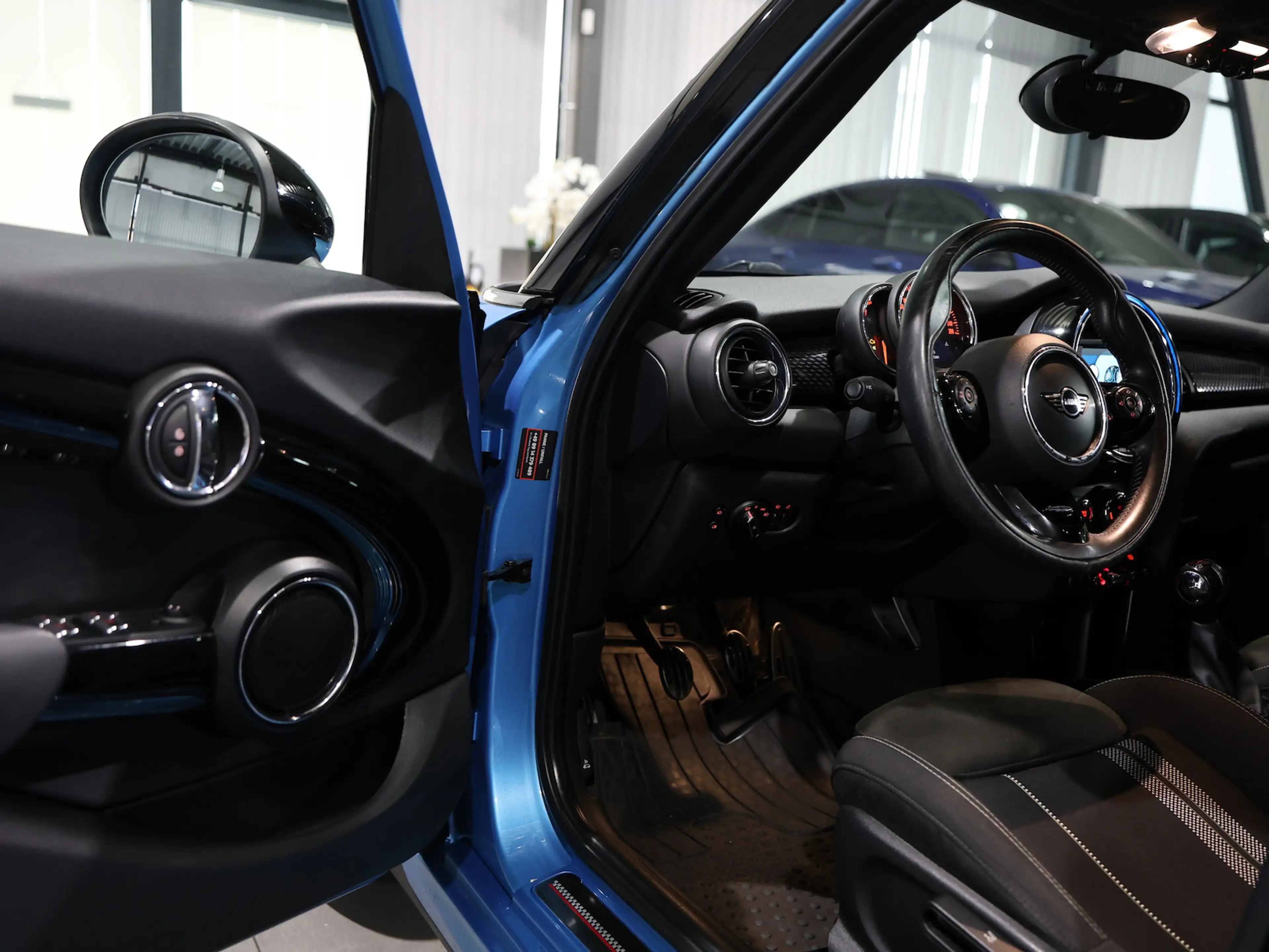 MINI Cooper S JOHN COOPER WORKS TRIM JCW / LED — photo 12