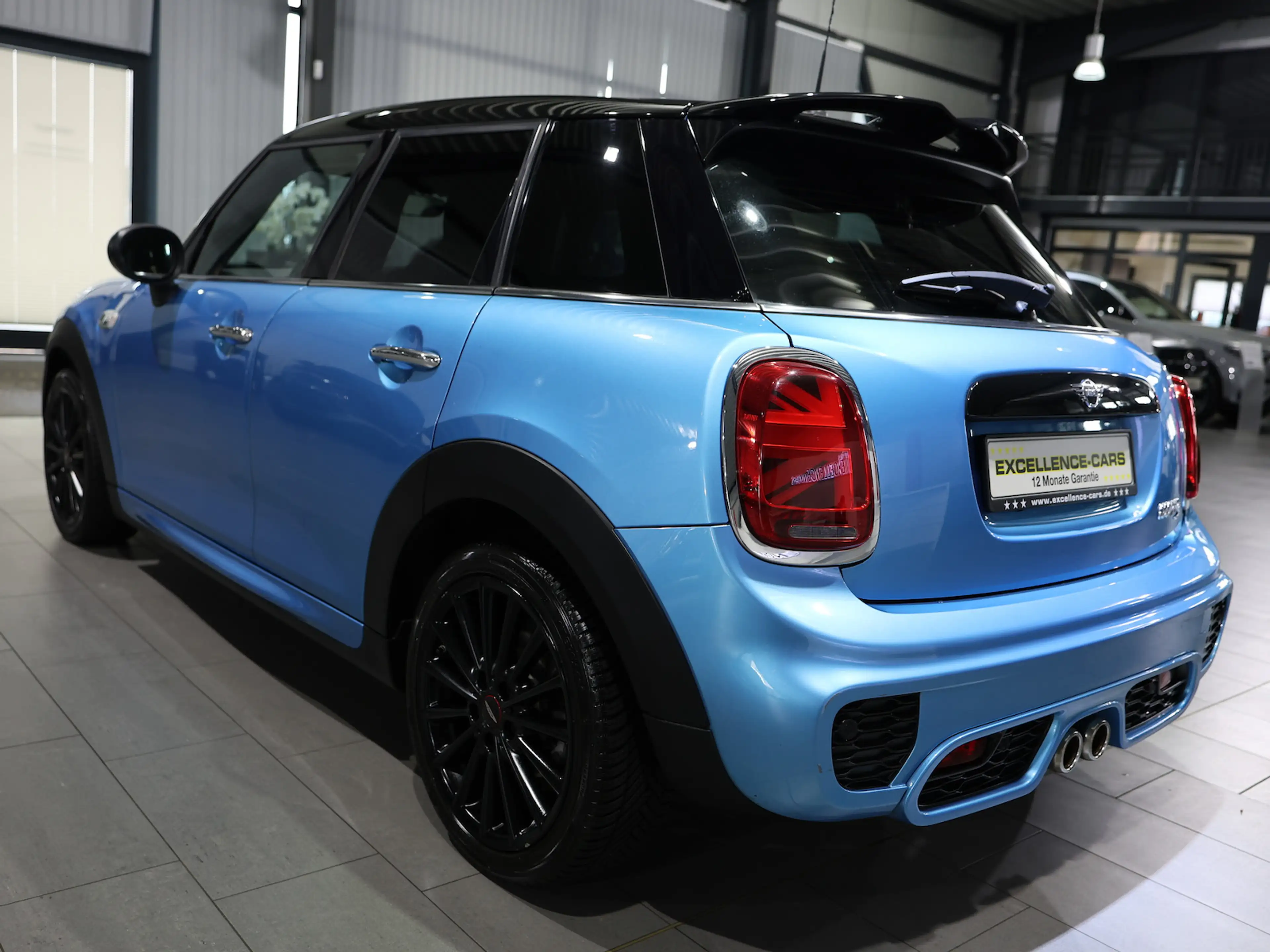 MINI Cooper S JOHN COOPER WORKS TRIM JCW / LED — photo 9