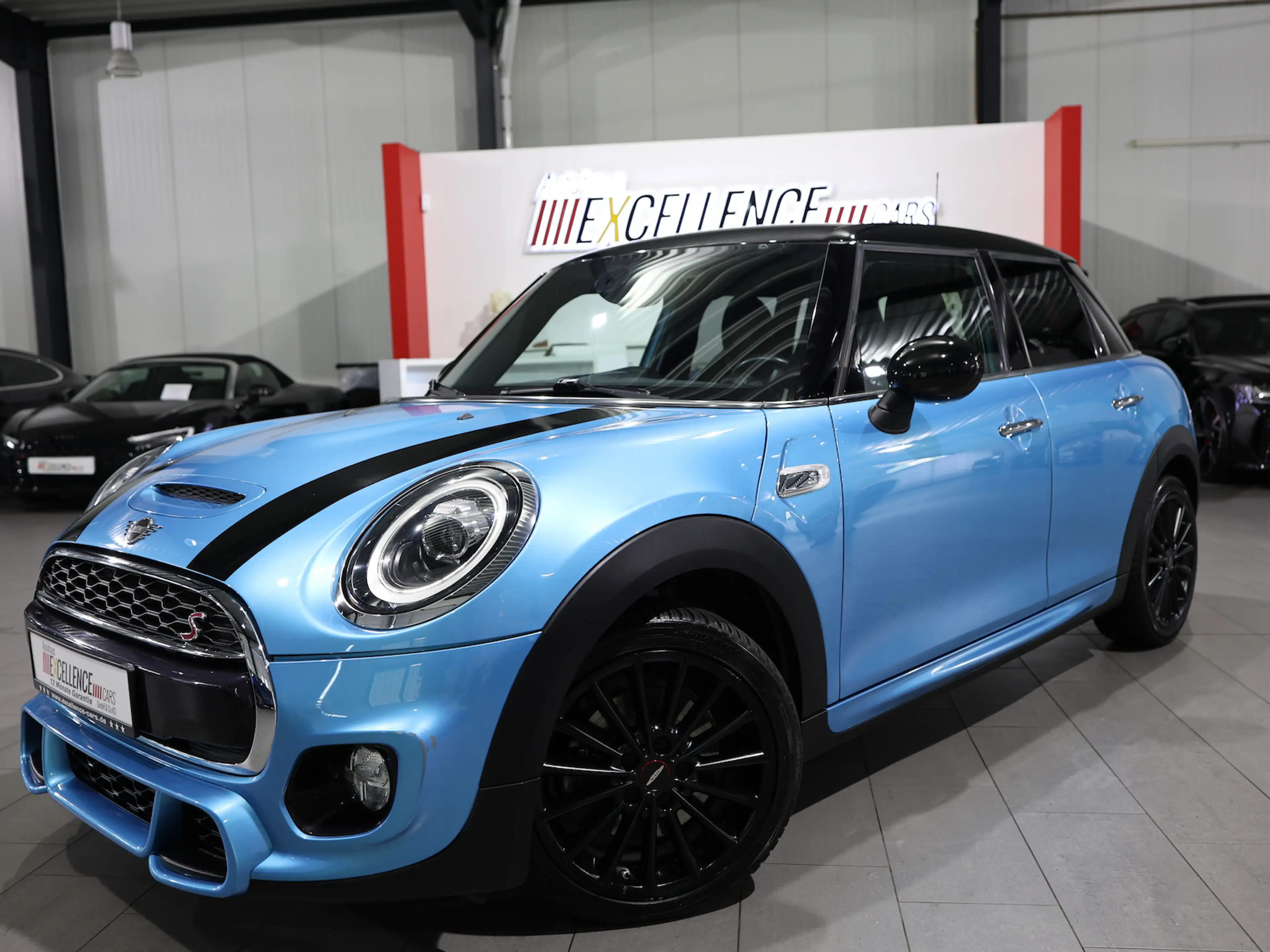 MINI Cooper S JOHN COOPER WORKS TRIM JCW / LED — photo 4