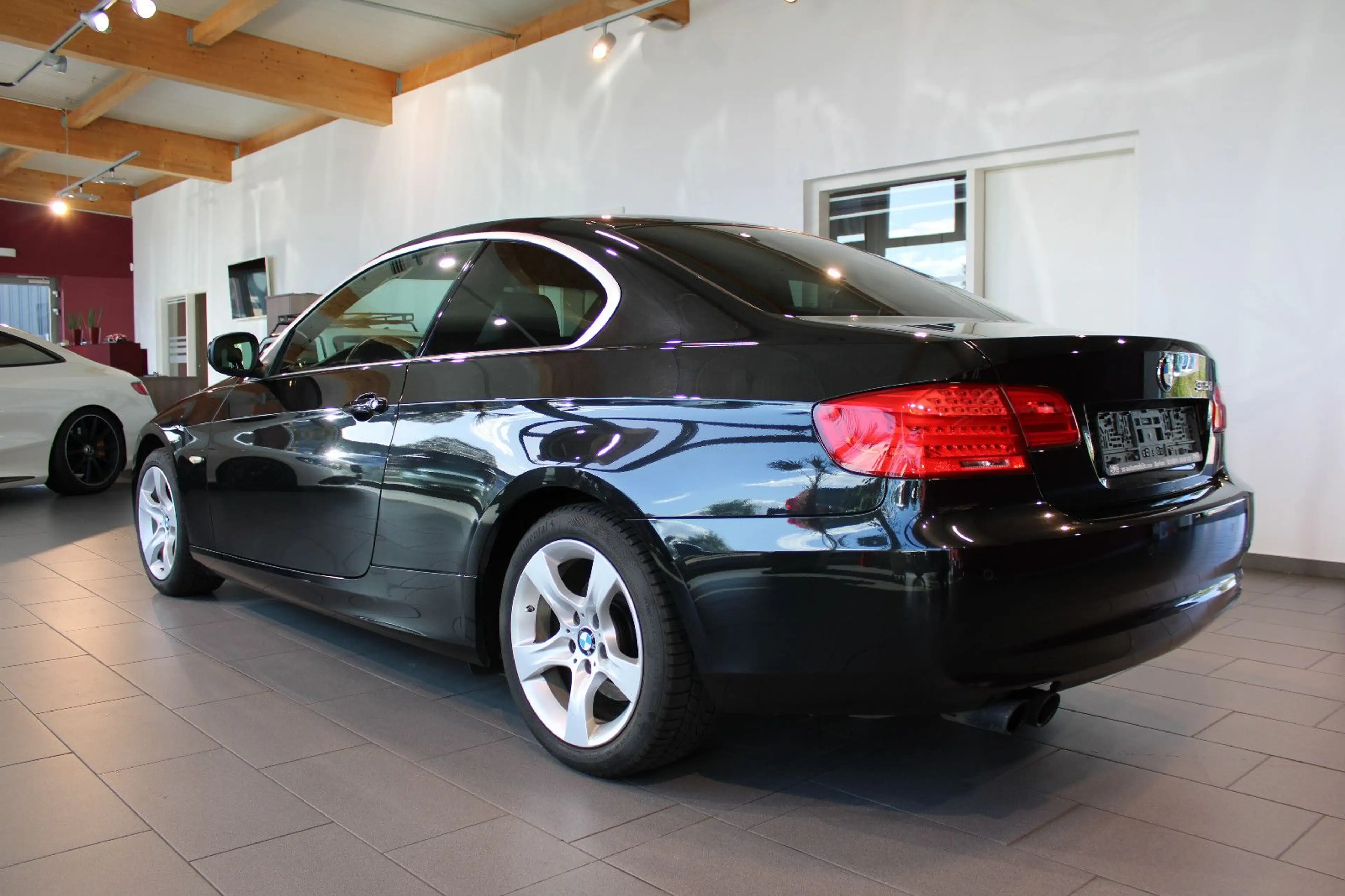BMW 325 i Coupe Leder PDC SHZ — photo 12