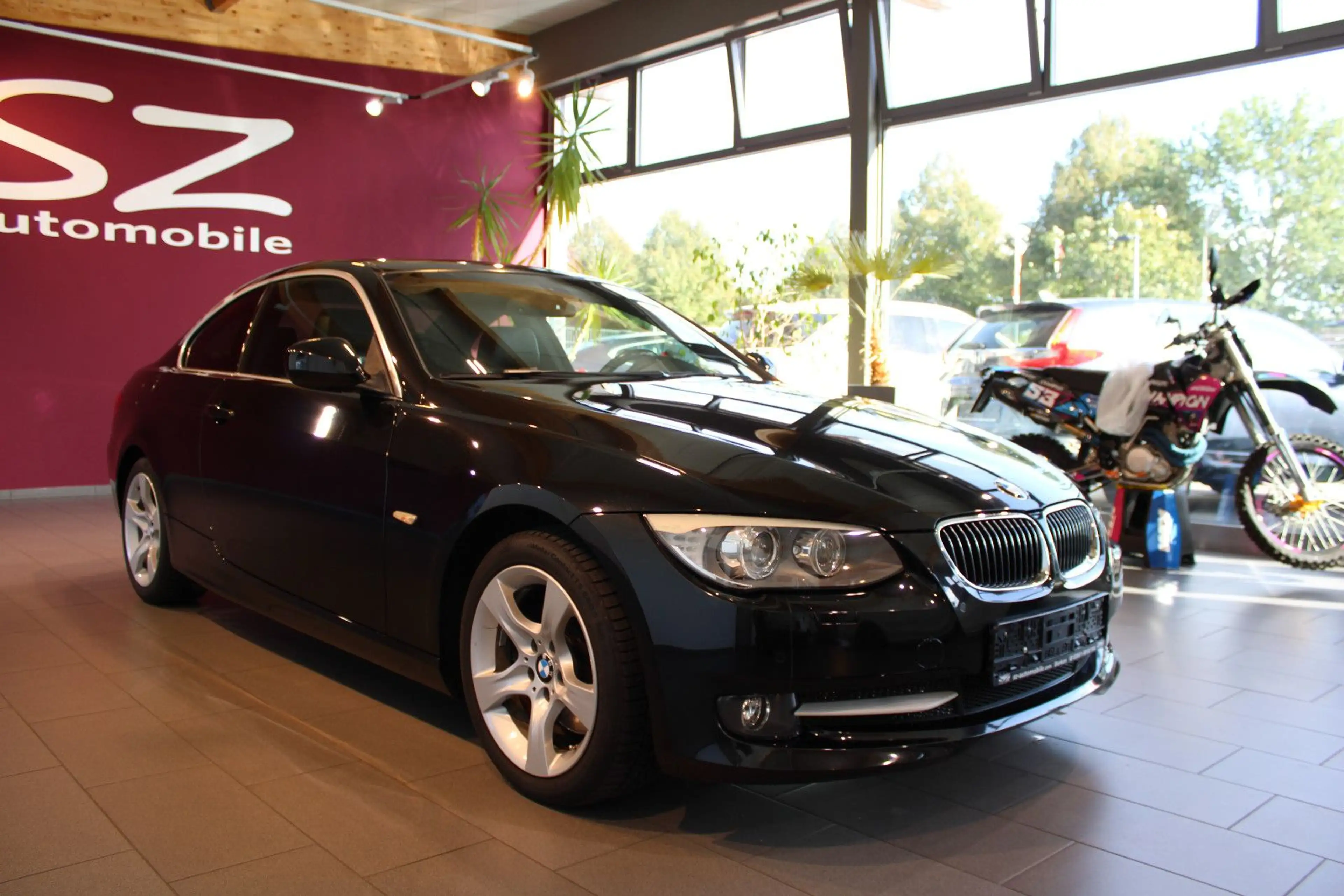 BMW 325 i Coupe Leder PDC SHZ