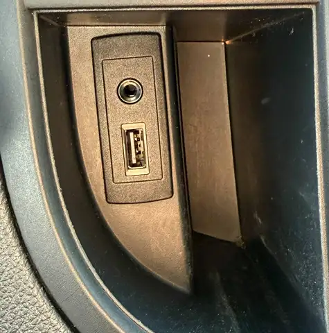 Mercedes-Benz Vito view 14