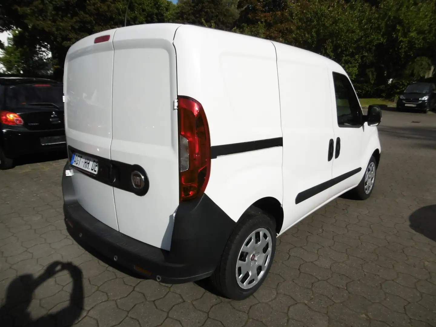 Fiat Doblo 1.4 T-Jet SX Kasten Klima Tempomat PDC Weiß - 2