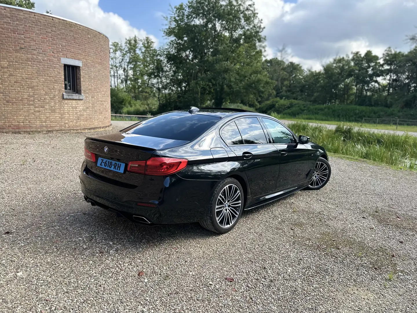 BMW 540 XDrive Msport Zwart - 2