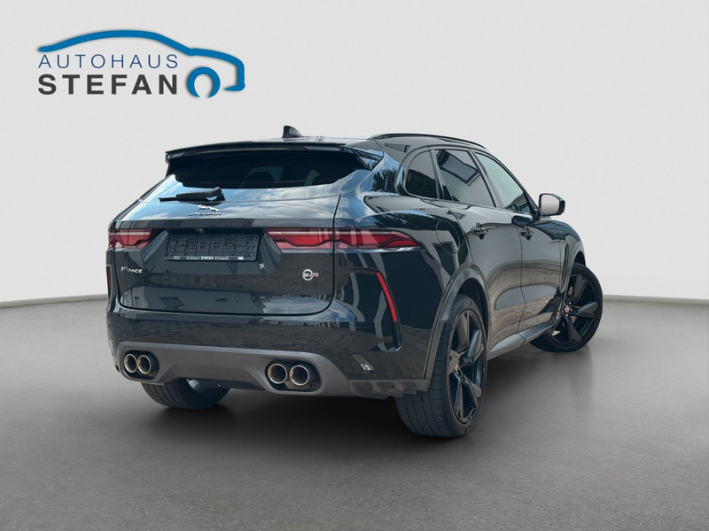 Jaguar F-Pace P550 AWD SVR Meridian|PANO|360°|AHK|ACC — photo 3