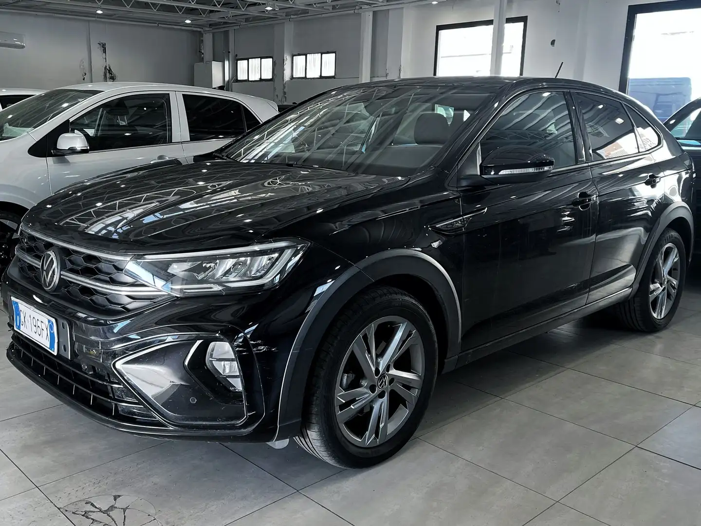 Volkswagen Taigo 1.0 tsi 110cv dsg R -LINE  Aziendale tetto panoram Nero - 1