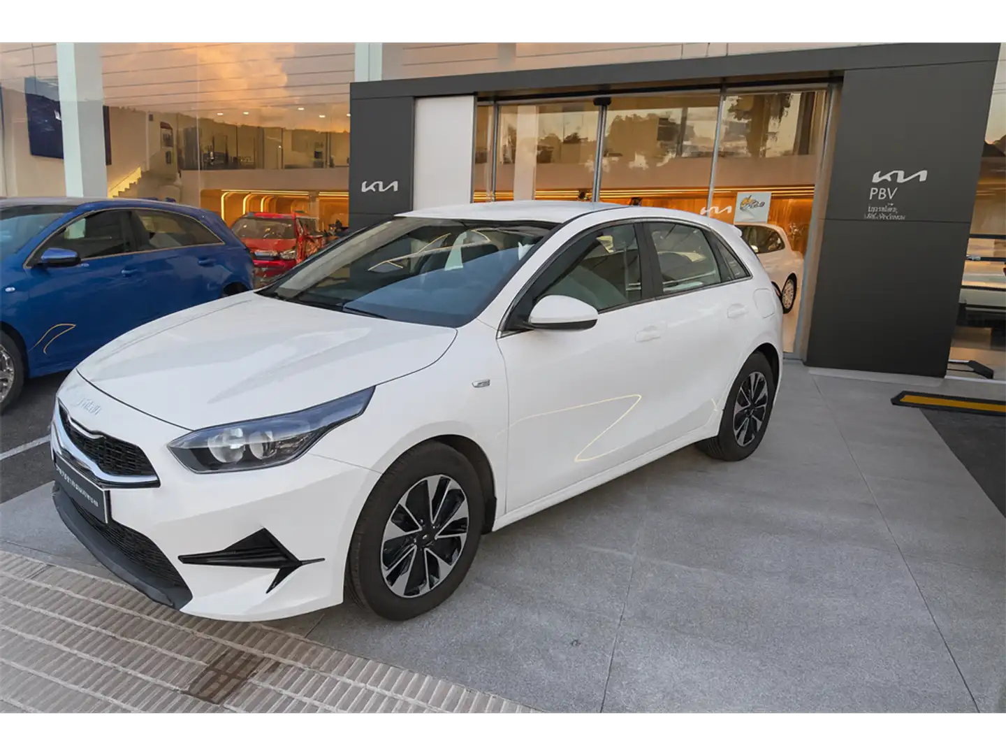 Kia Ceed / cee'd 1.0 T-GDI Drive 100 - 1