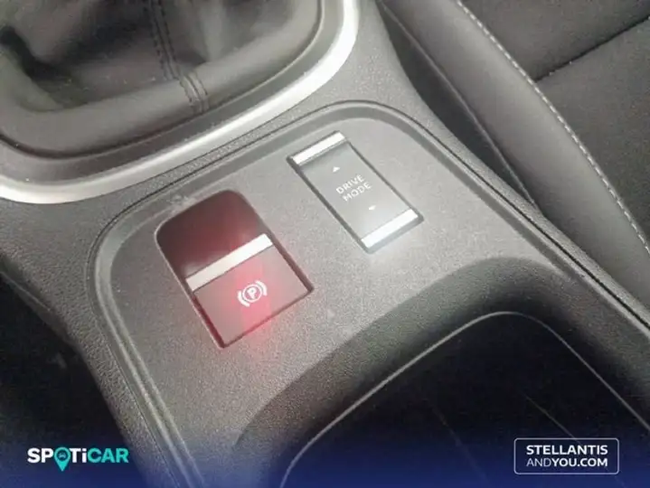 Jeep Avenger 2023, foto 22