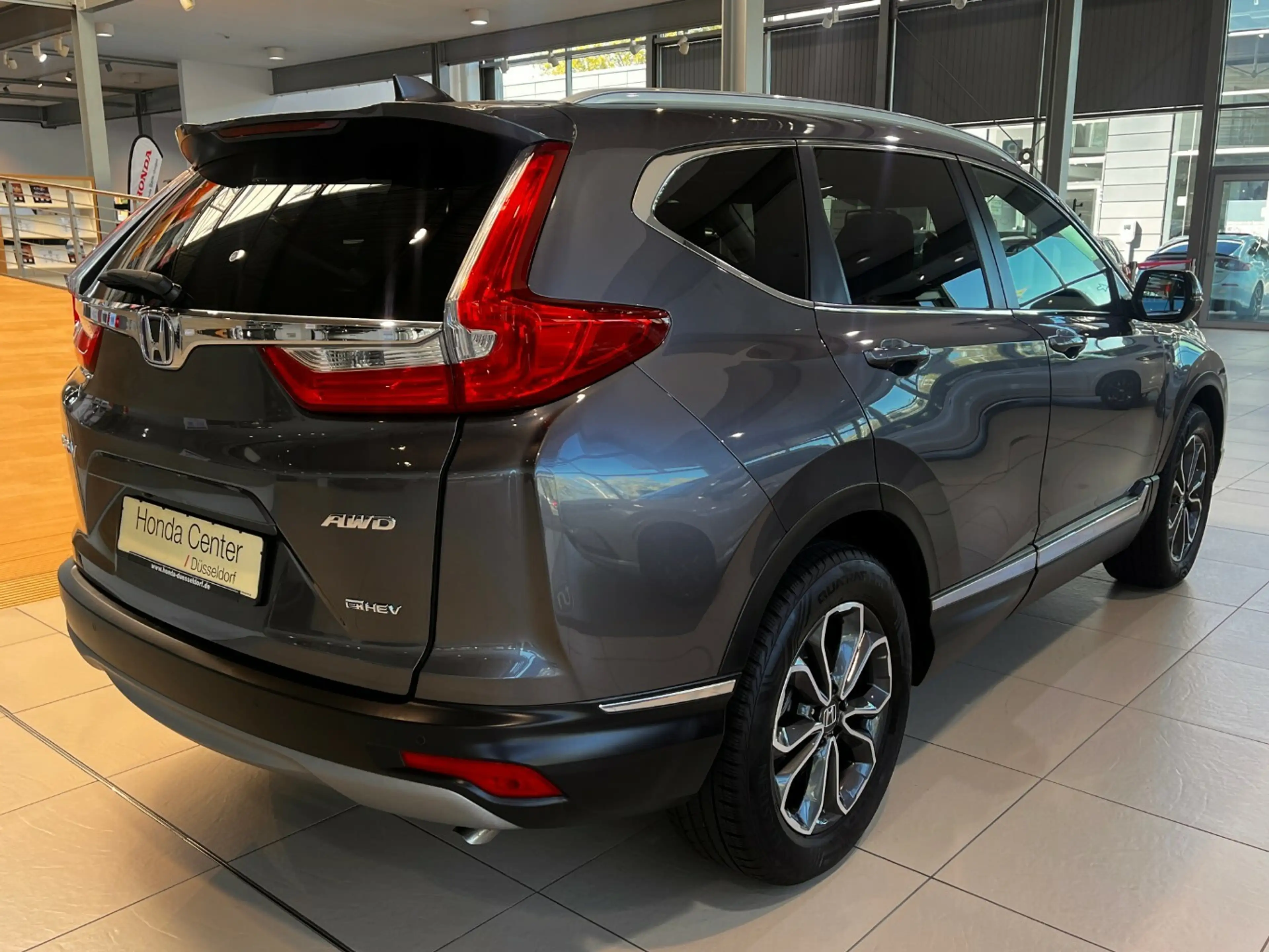 Honda CR-V 2.0 HYBRID 4WD Executive Pano|HUD|LED — photo 8