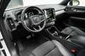 Volvo XC40 1.5 T4 Recharge R-Design Pano Trekhaak Keyless Bianco - thumbnail 3