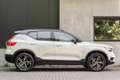 Volvo XC40 1.5 T4 Recharge R-Design Pano Trekhaak Keyless Bianco - thumbnail 6