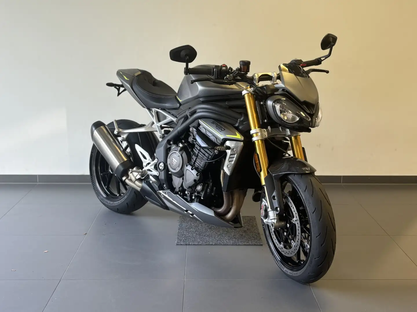 Triumph Speed Triple 1200 RS 1.Hand*Checkheft*Garantie Gris - 1