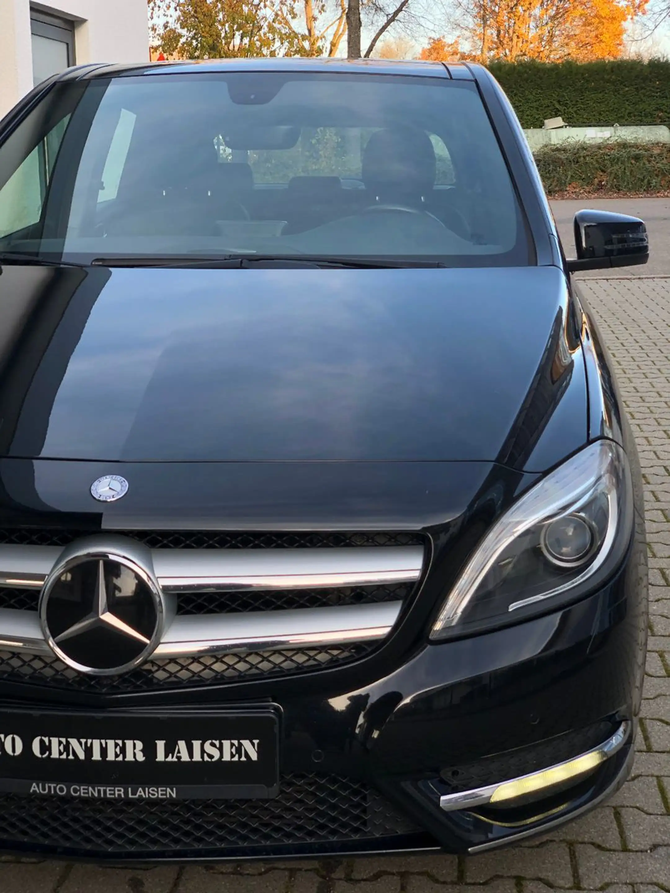 Mercedes-Benz B 220 Sport 4M LED Kam. Leder Pano Standheiz. — photo 12