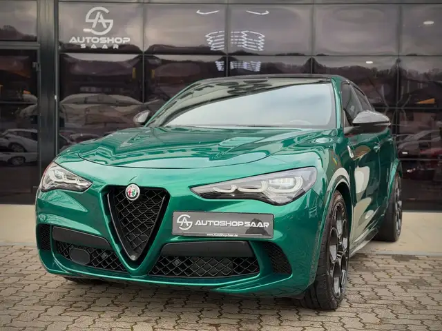 Alfa Romeo Stelvio Quadrifoglio Q4 Akrapovic/175 Stück