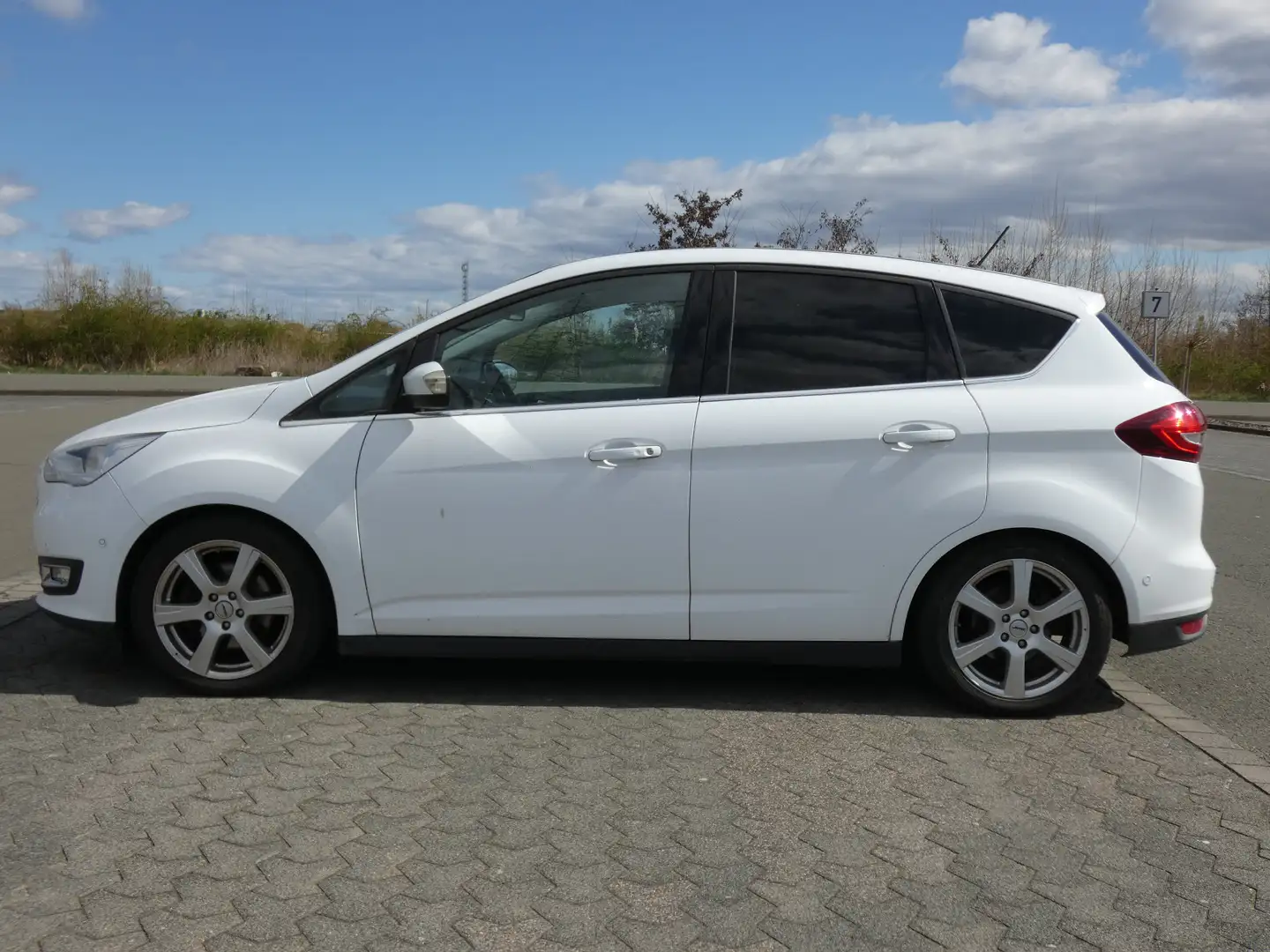 Ford C-Max C-MAX 1.5 EcoBoost Start-Stop-System Titanium - 2