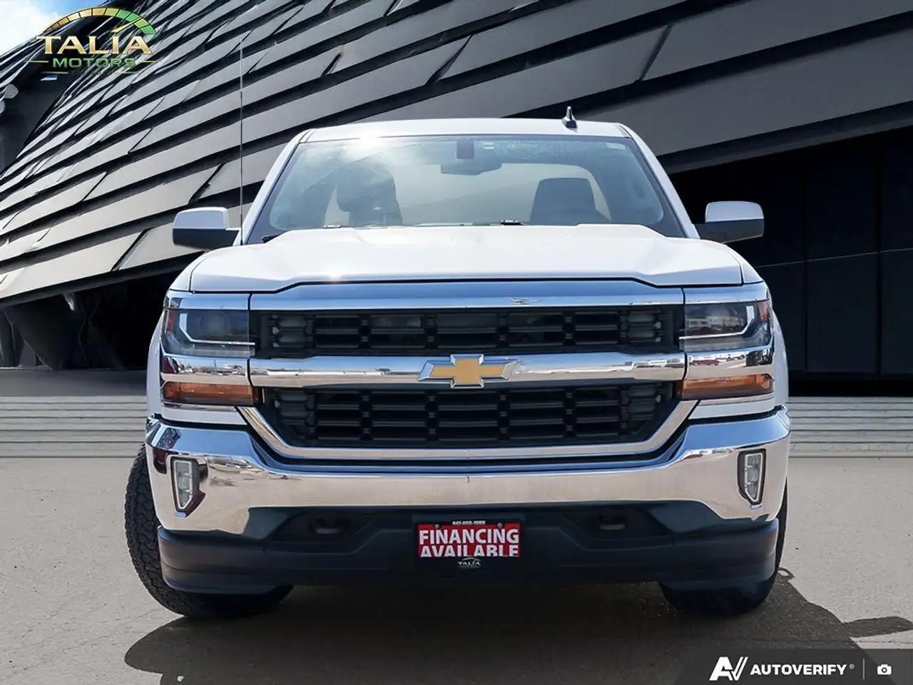 Chevrolet Silverado 1500 снимка Chevrolet Silverado 1500