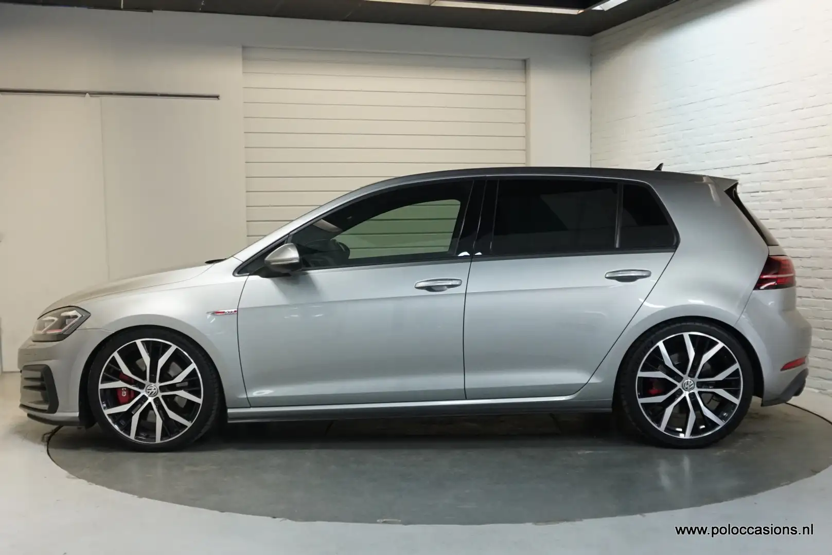 Volkswagen Golf GTI 7.5 Performance DSG | Carplay | Pano | 19 inch | V Gris - 2